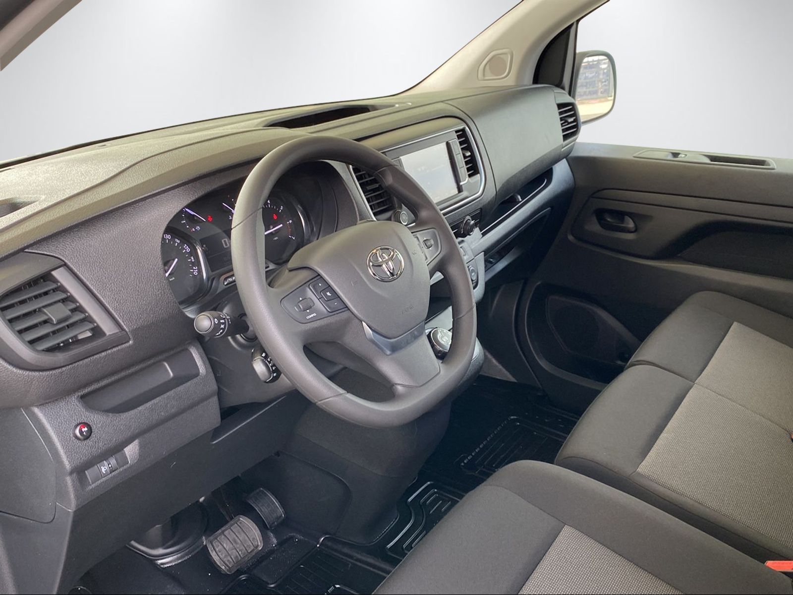 TOYOTA PROACE Van L2 2.0 D Comfort-image-13
