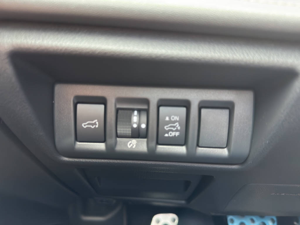SUBARU Outback 2.5i 30th Anniversary Edition-image-14