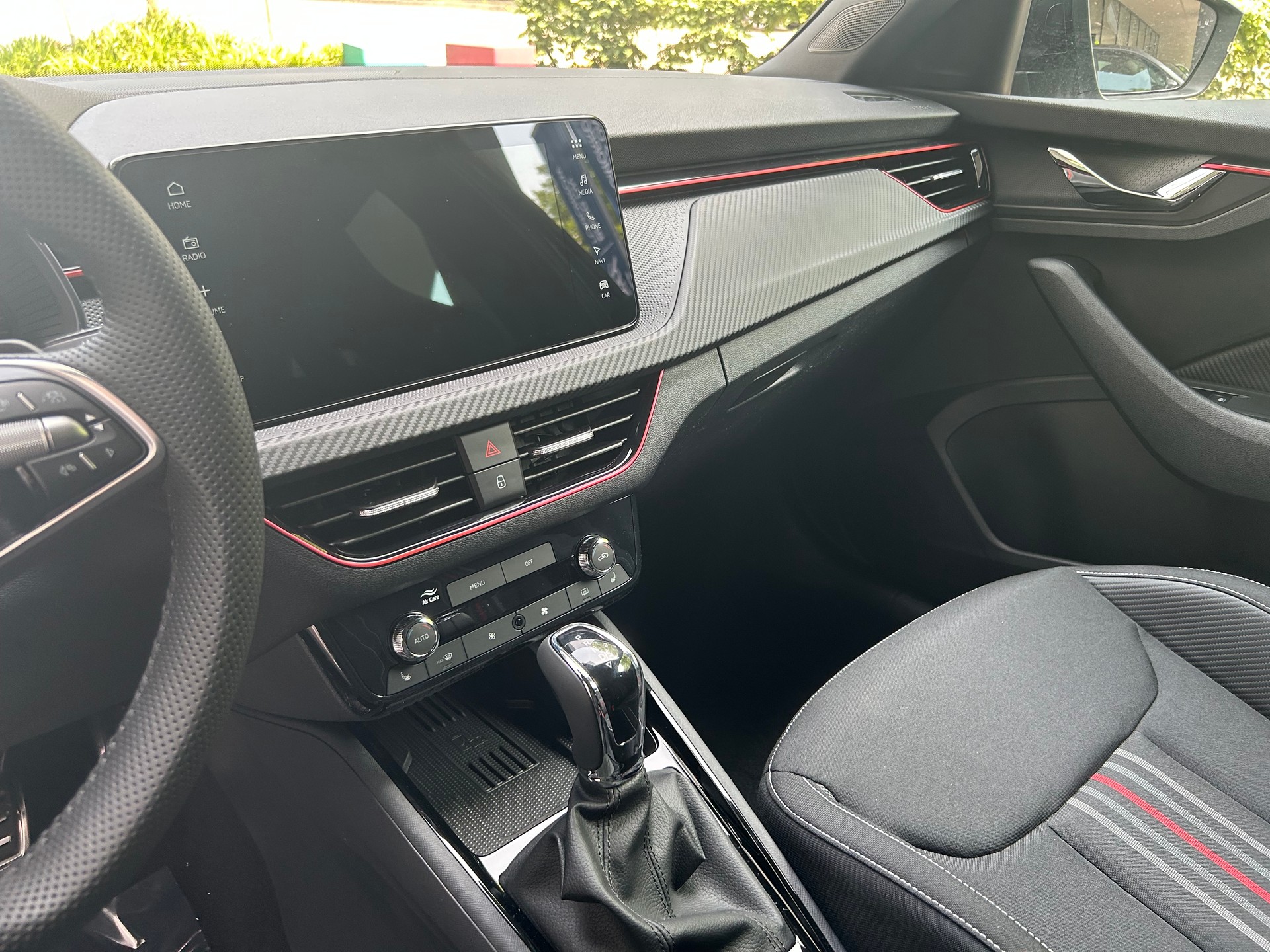SKODA Kamiq 1.0 TSI Monte Carlo DSG-image-5