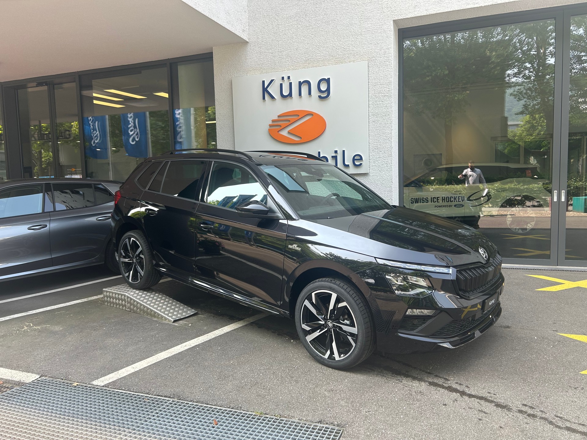 SKODA Kamiq 1.0 TSI Monte Carlo DSG-image-0