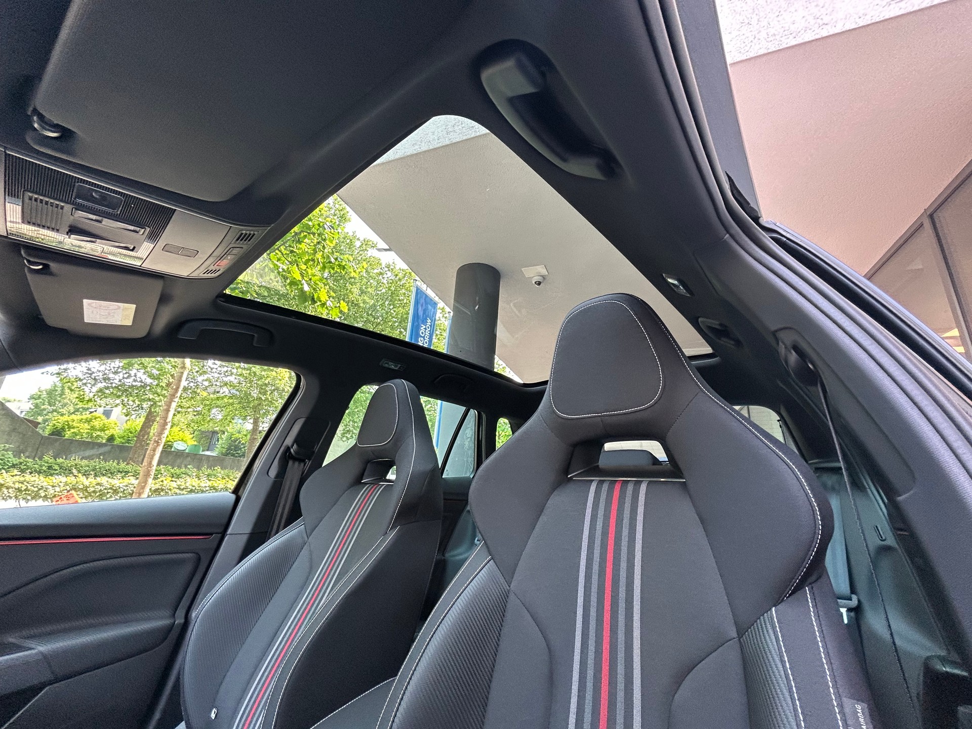 SKODA Kamiq 1.0 TSI Monte Carlo DSG-image-11