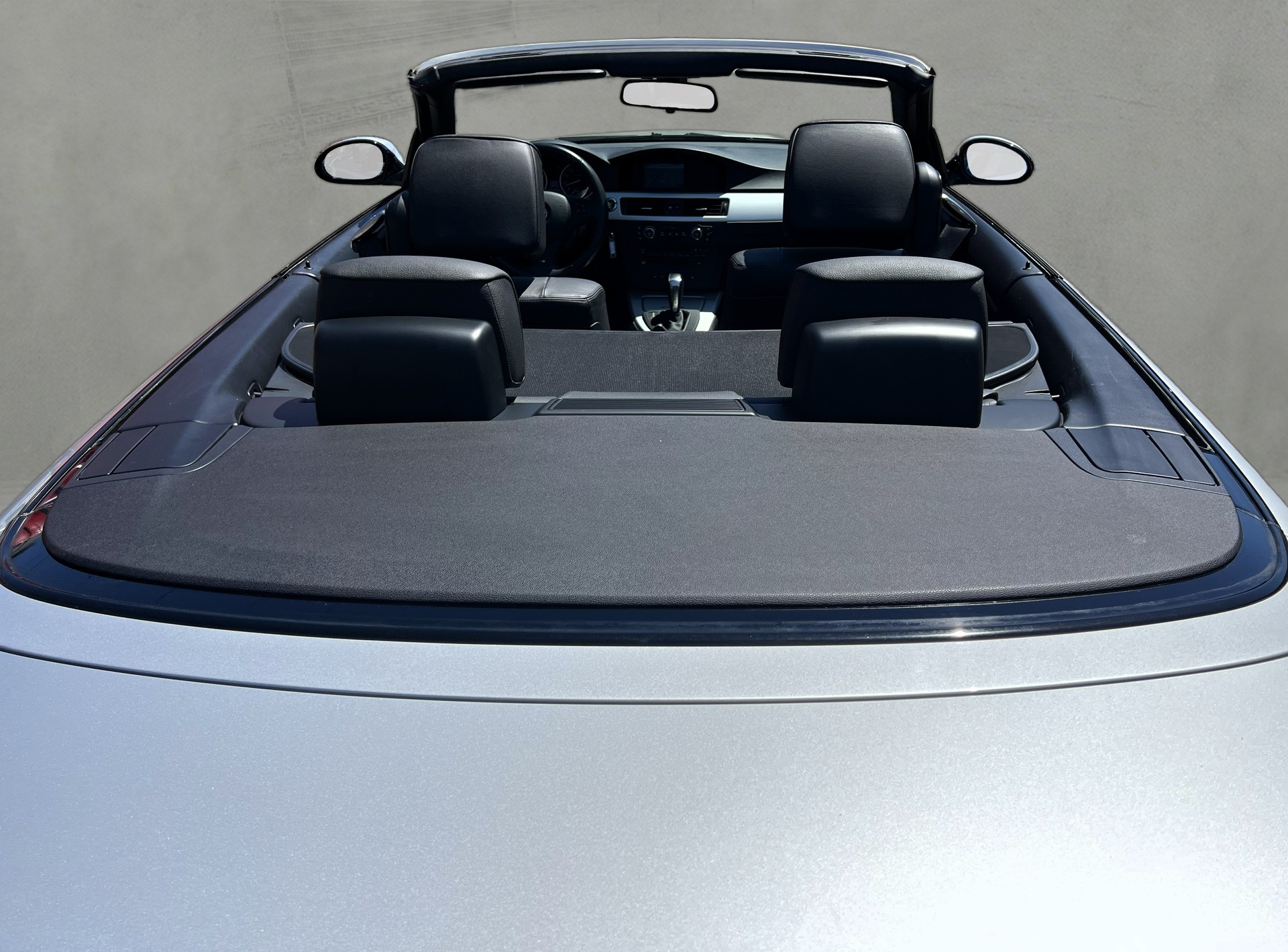 BMW 330i Cabriolet Steptronic-image-19
