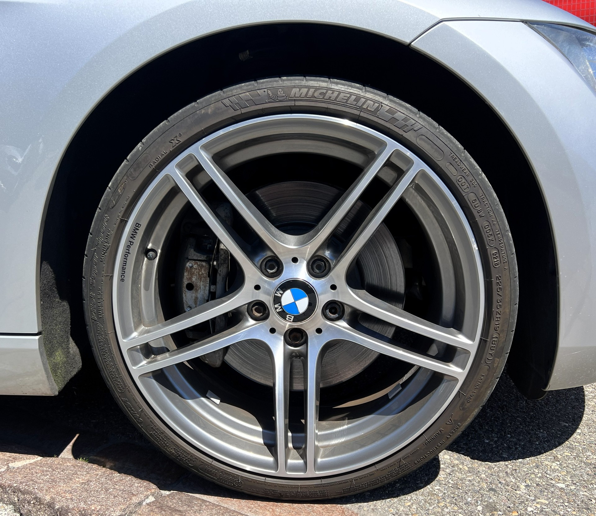 BMW 330i Cabriolet Steptronic-image-12