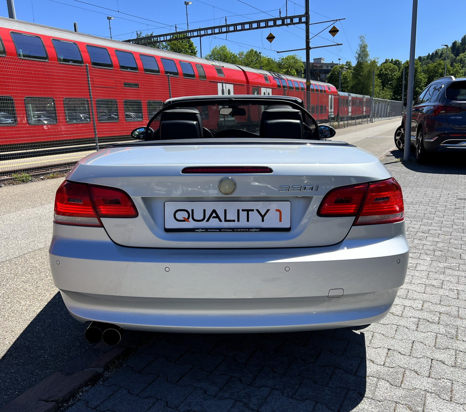 BMW 330i Cabriolet Steptronic-image-3