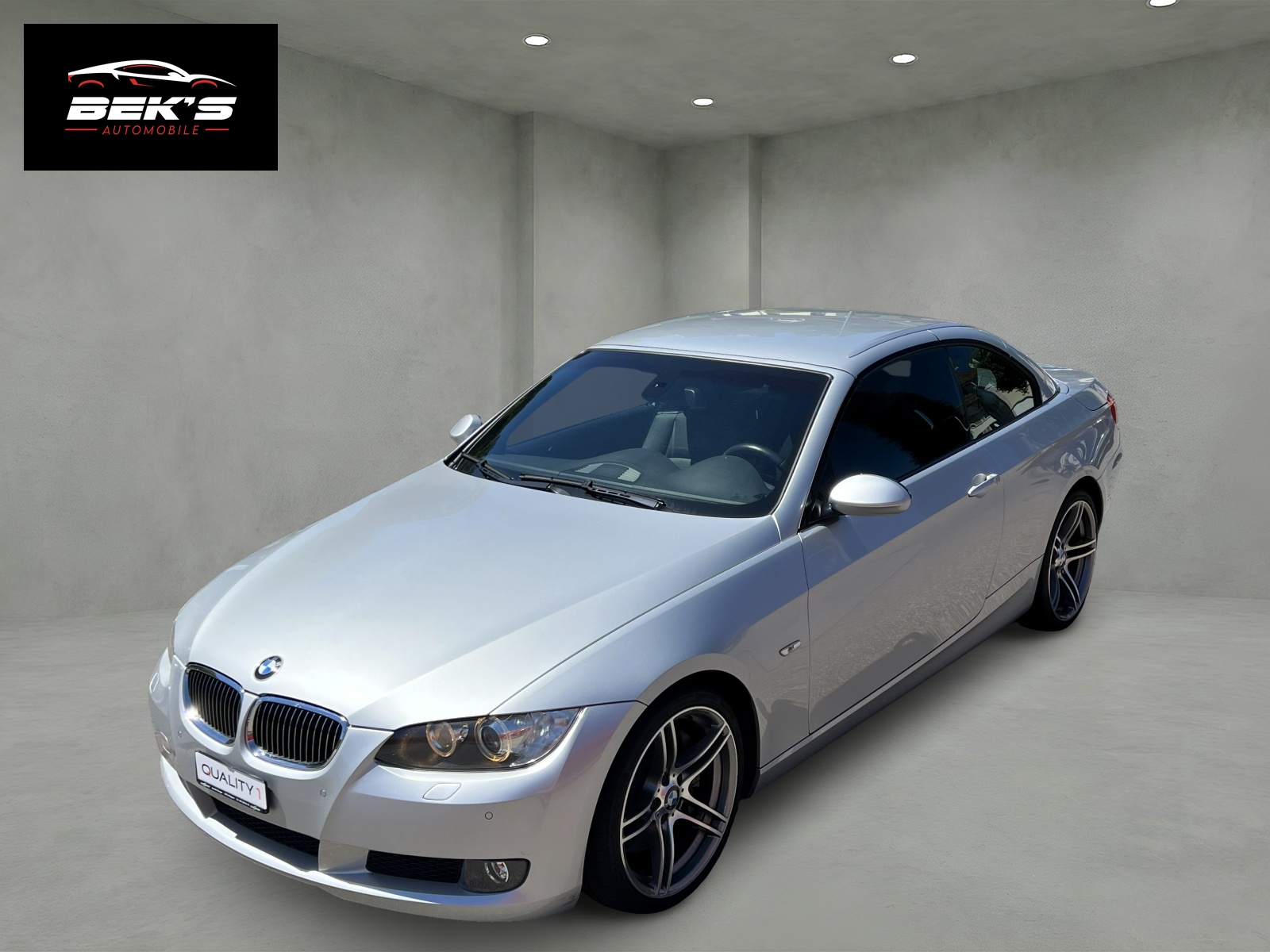 BMW 330i Cabriolet Steptronic-image-30