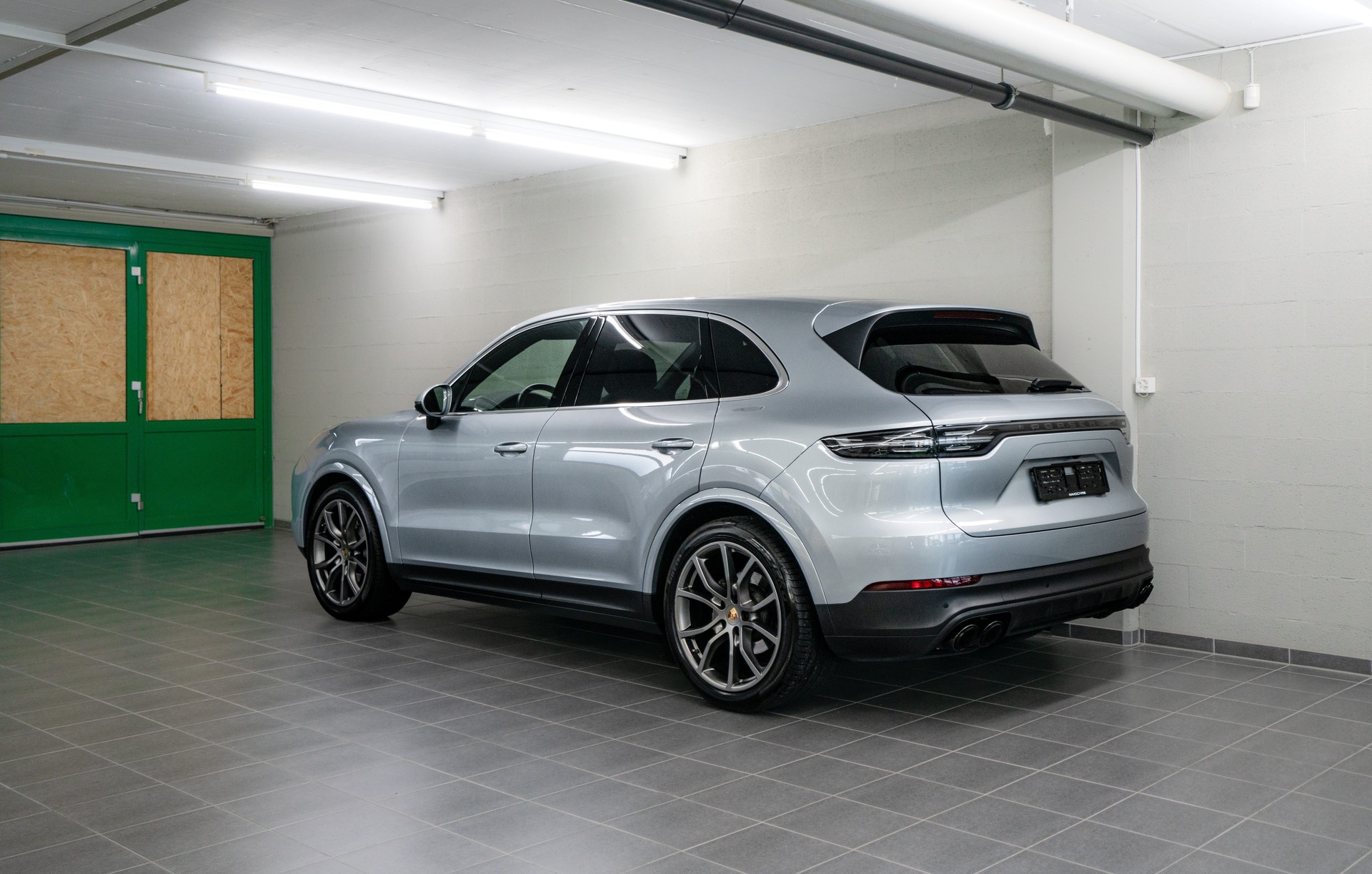 PORSCHE Cayenne S-image-6