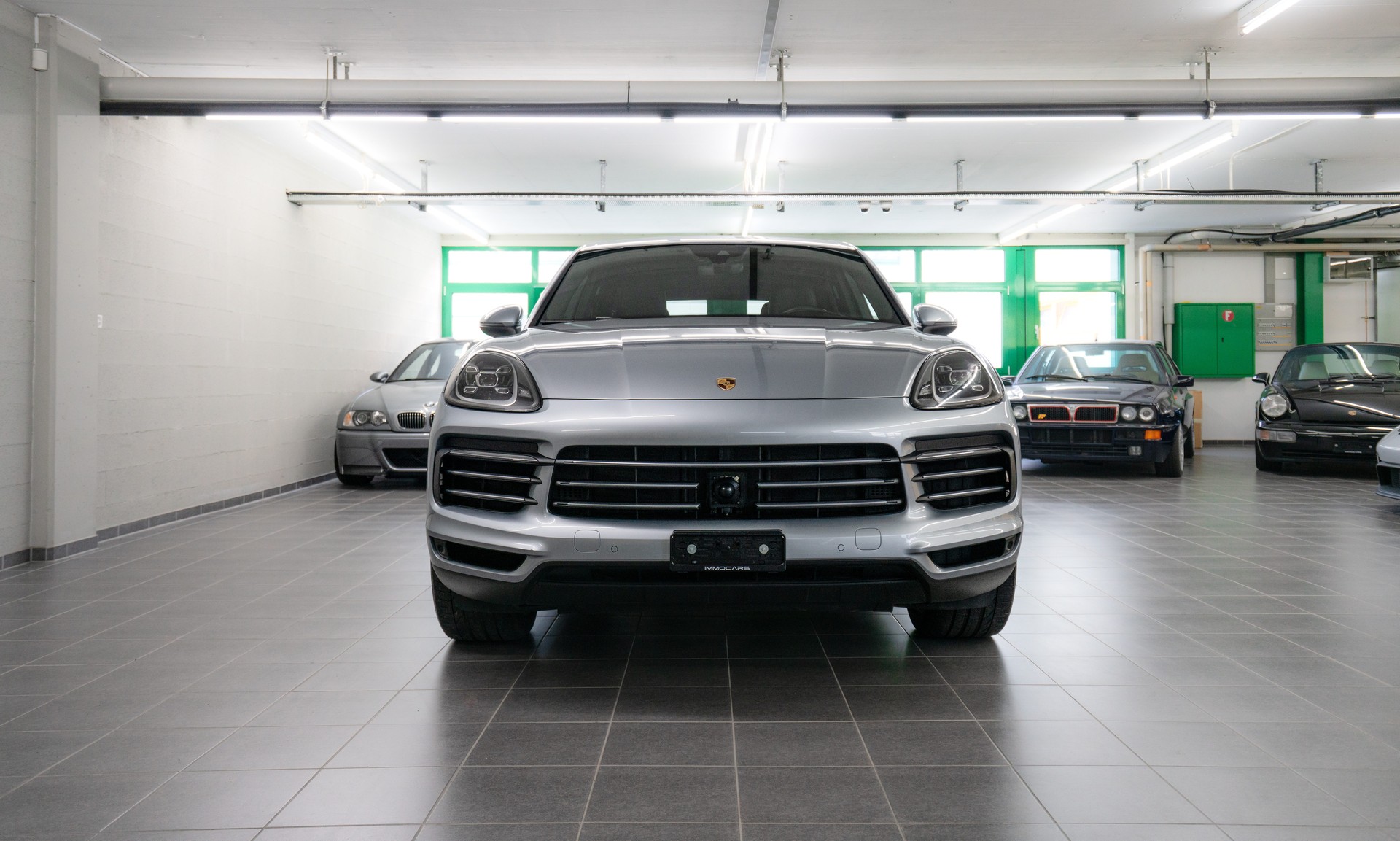 PORSCHE Cayenne S-image-1