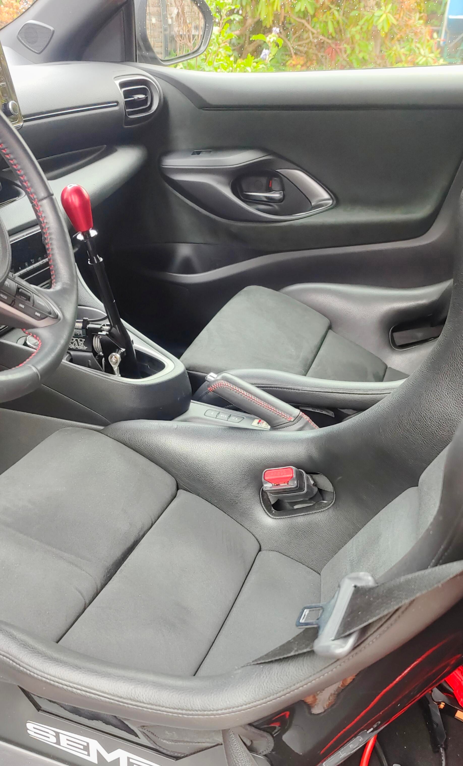 TOYOTA GR YARIS-image-6