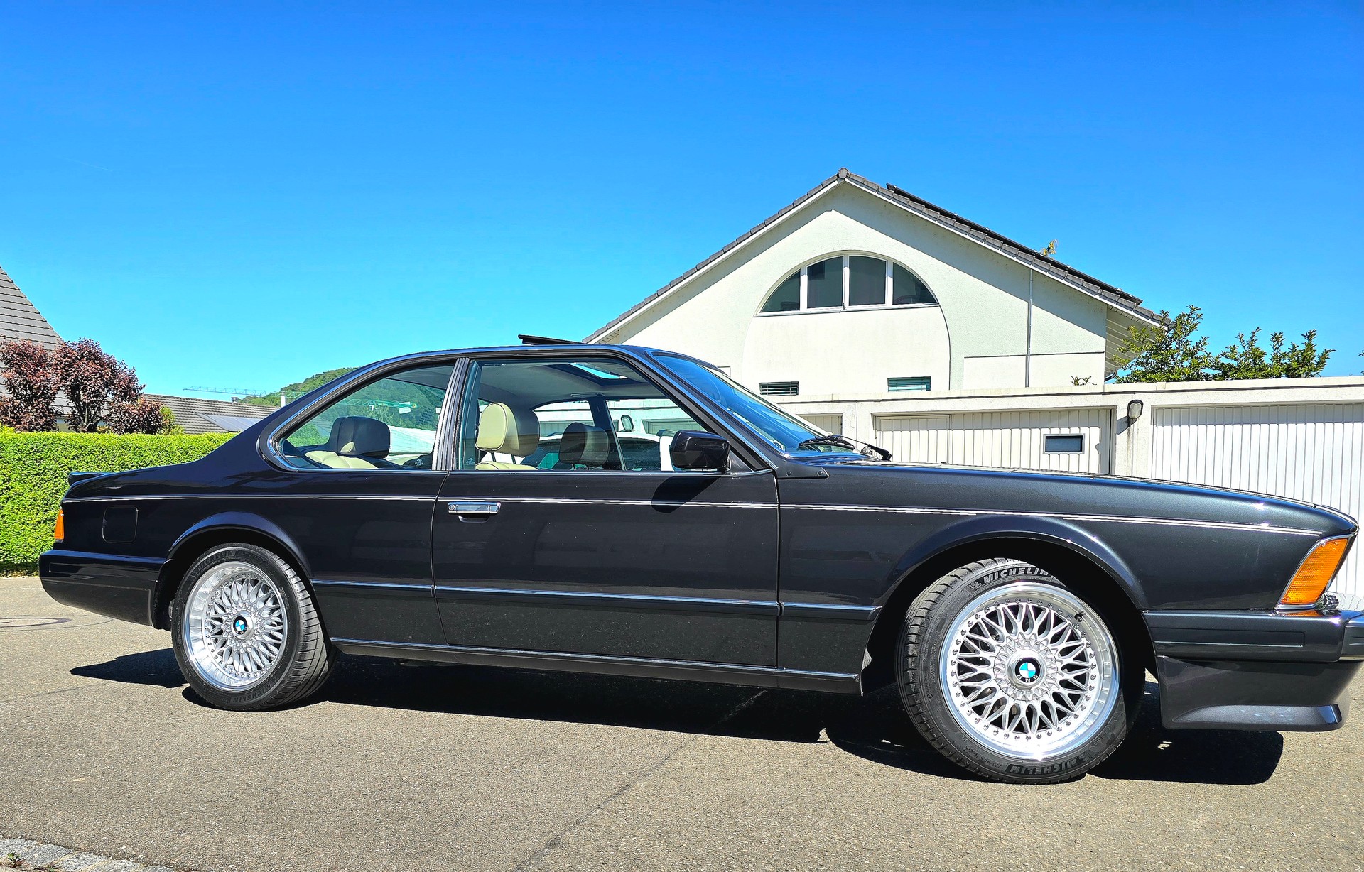 BMW 635CSi-image-0