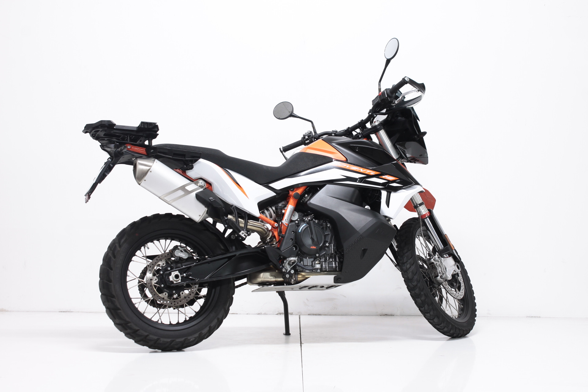 KTM 890 Adventure R-showroom-element-2