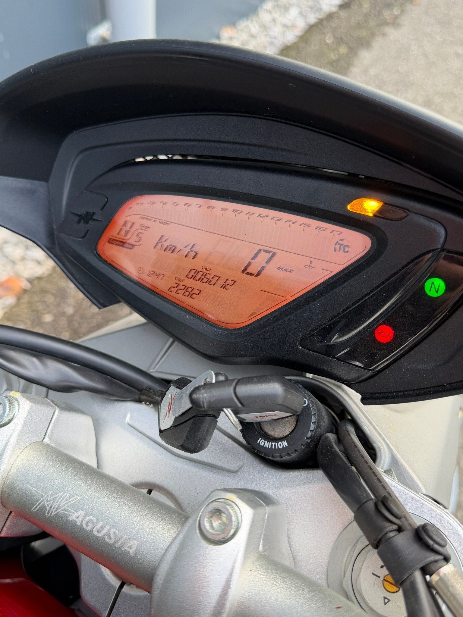 MV AGUSTA B3 Brutale 800-image-9