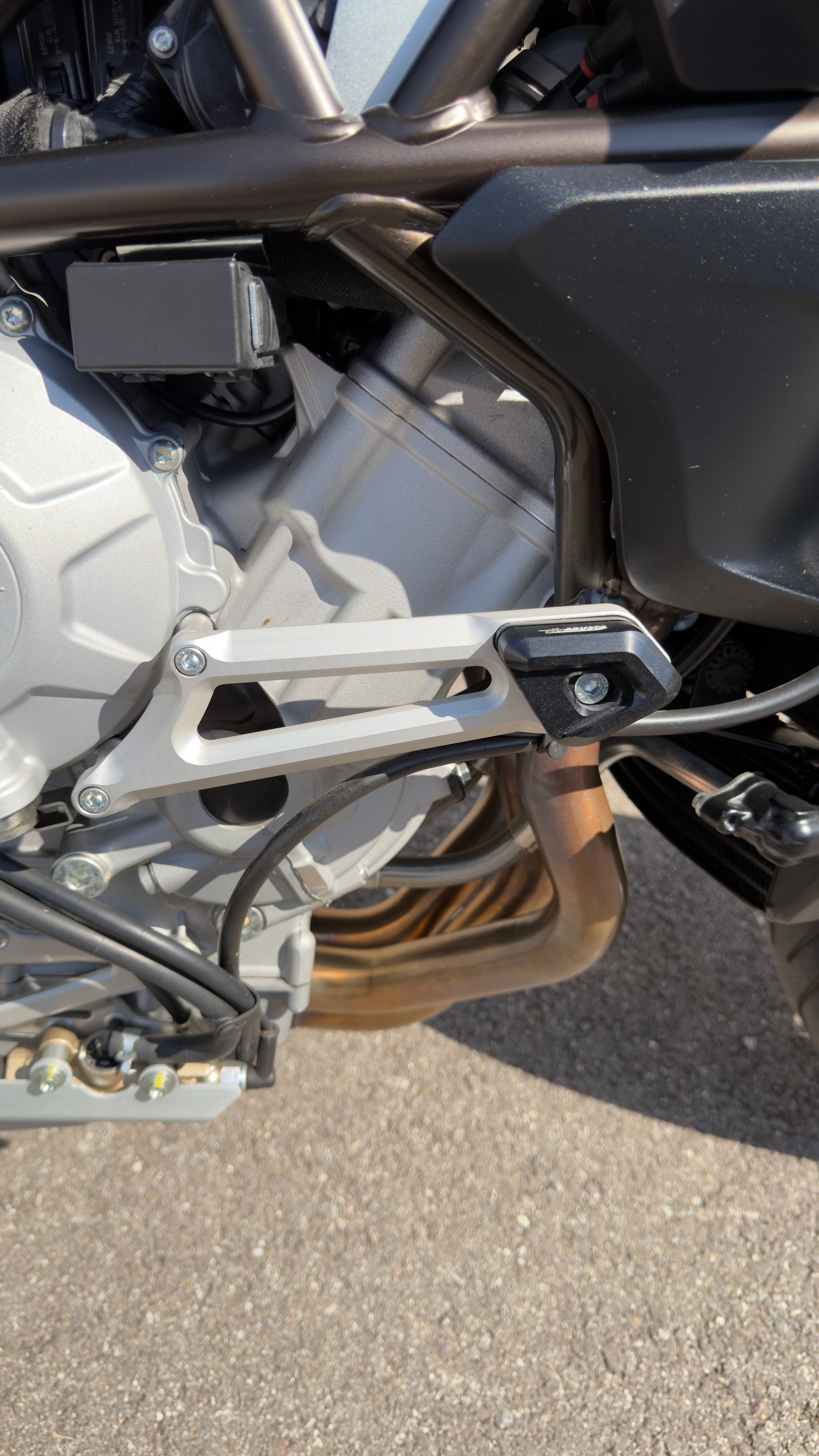 MV AGUSTA B3 Brutale 800-image-5