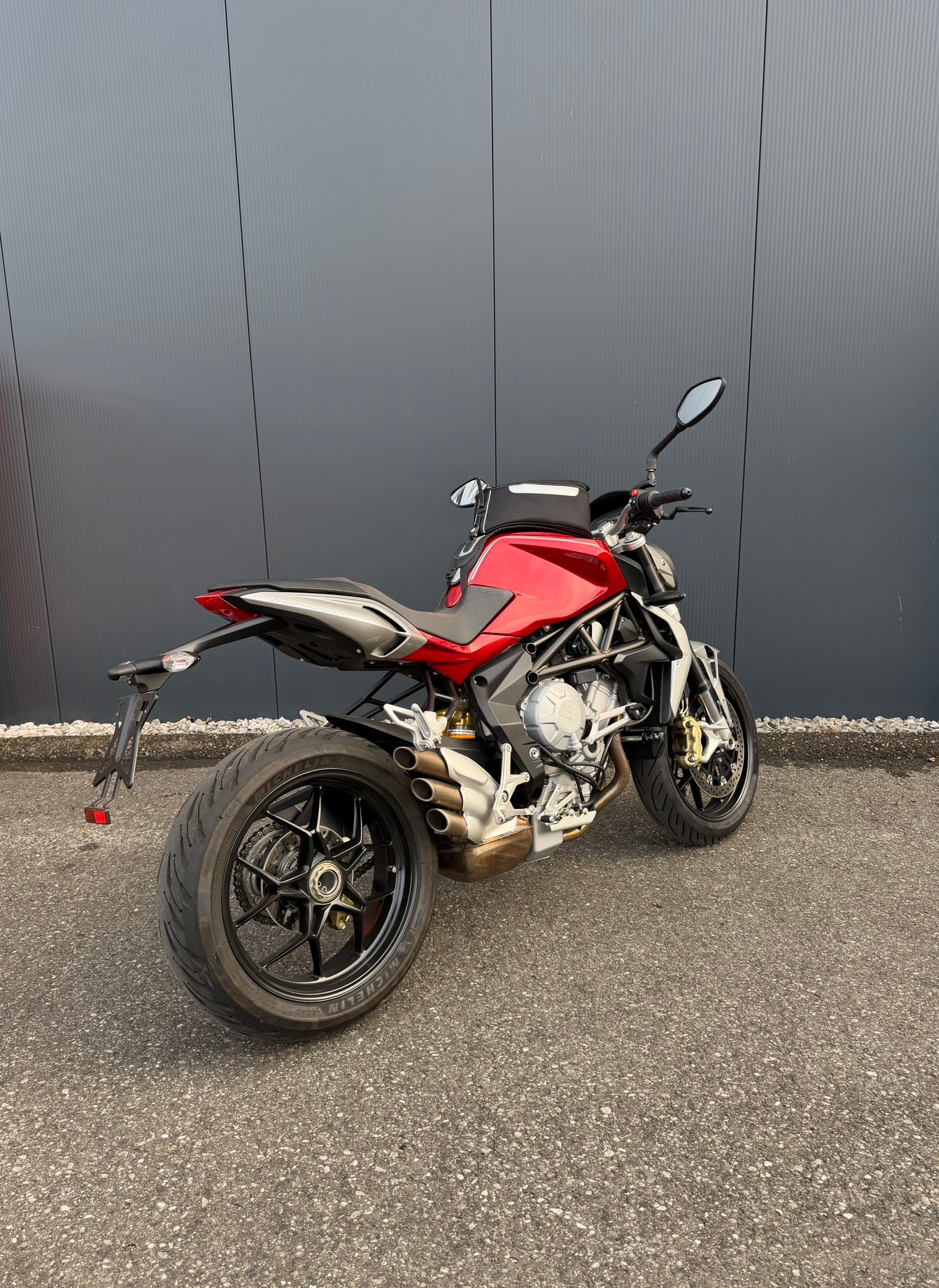 MV AGUSTA B3 Brutale 800-image-7