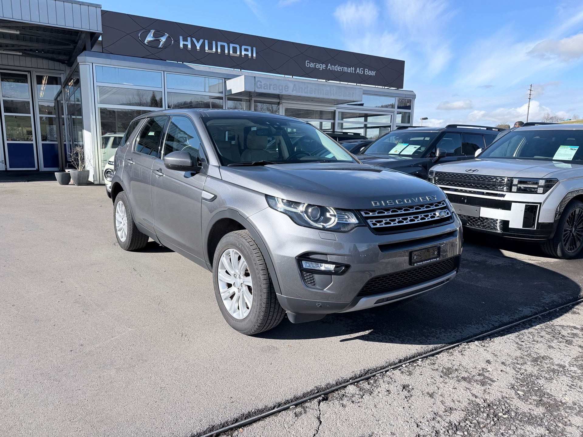 LAND ROVER Discovery Sport 2.0 TD4 HSE Luxury AT9-showroom-element-1