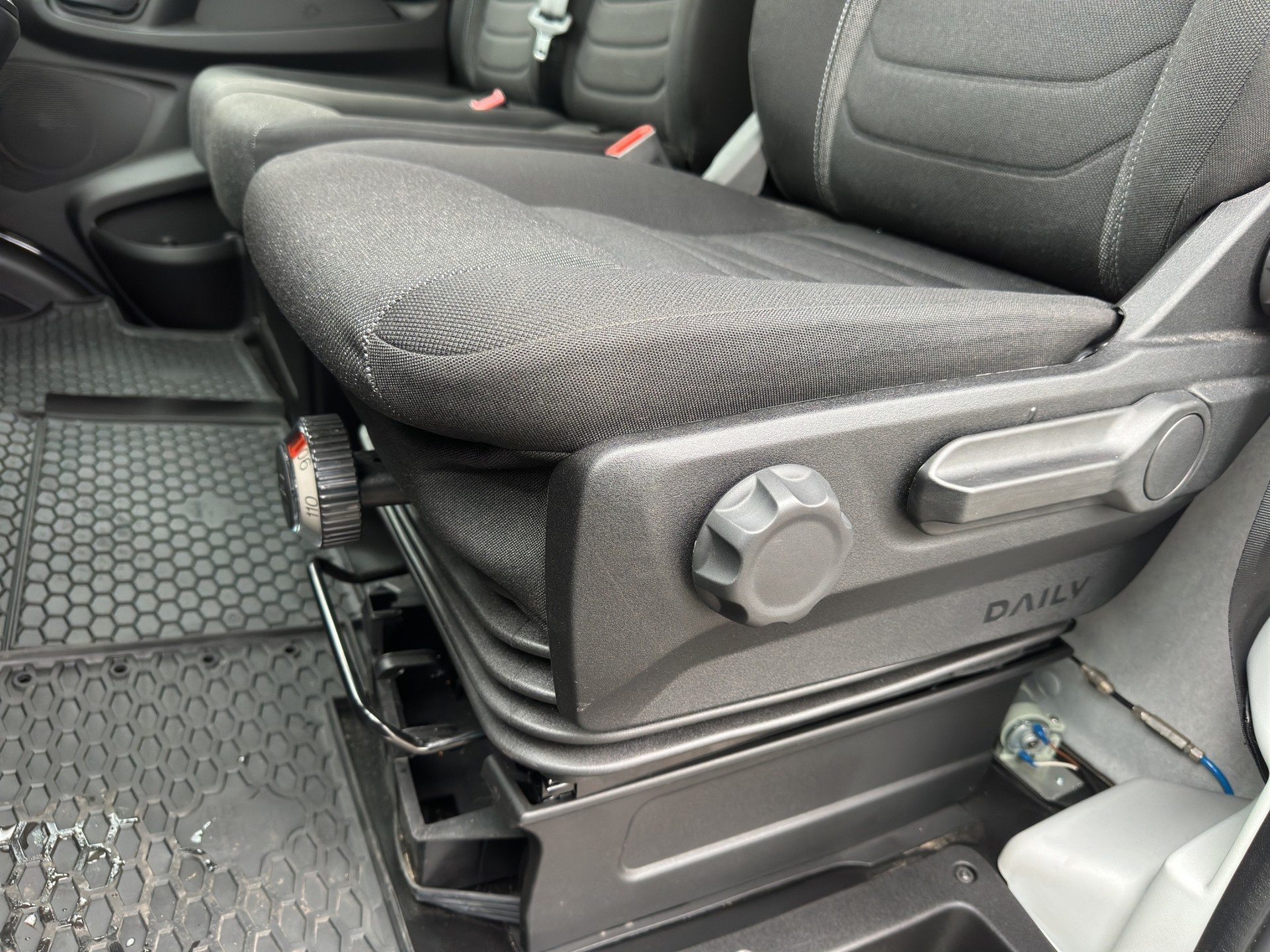 IVECO 35 S 18H A8-image-6