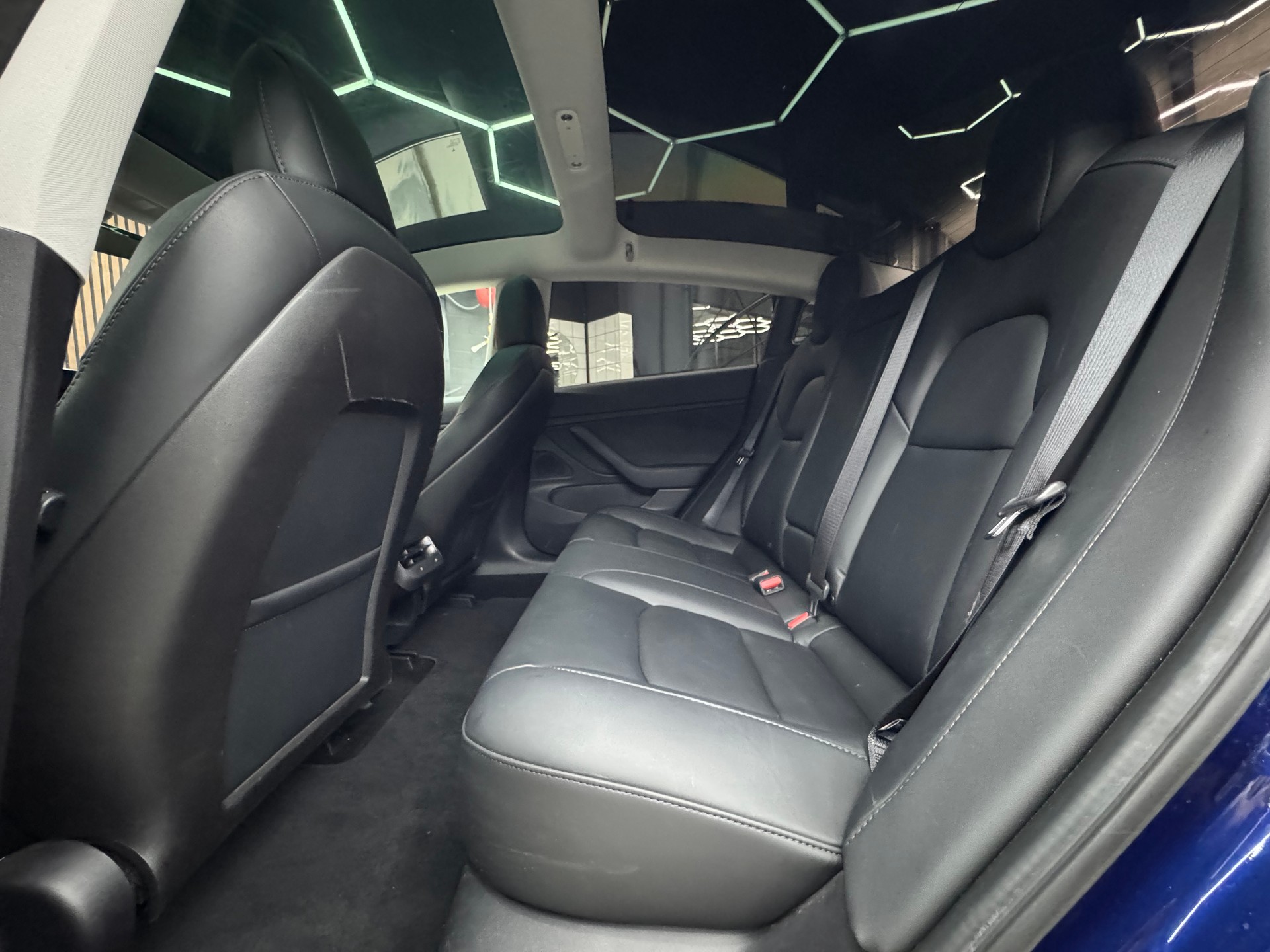 TESLA Model 3 Performance Dual Motor AWD-image-13