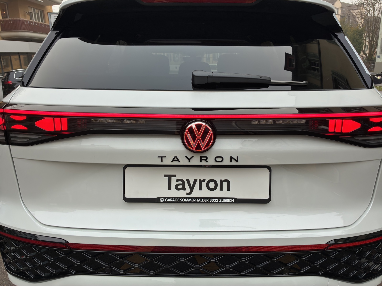 VW Tayron 2.0 TSI R-Line DSG 4Motion-image-12
