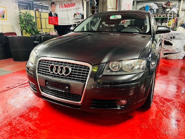 AUDI A3 Sportback 2.0 TDI Ambition-image-0