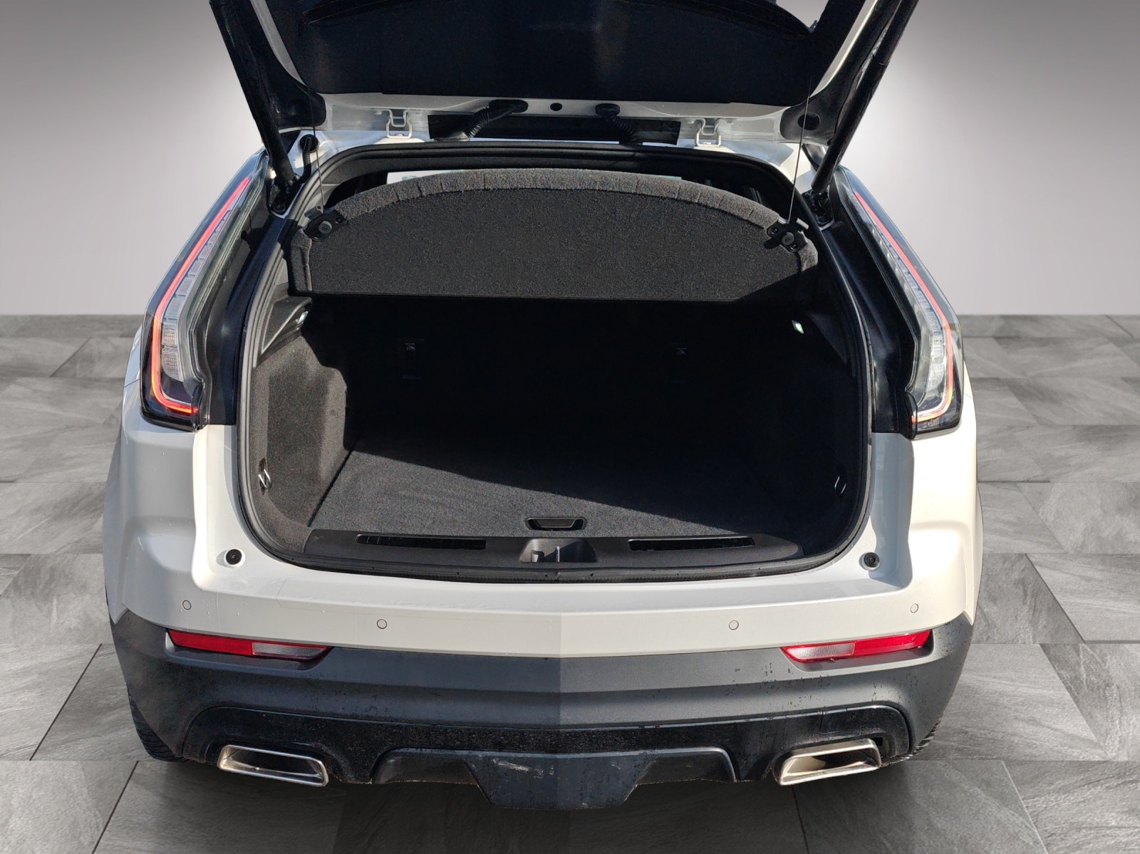 CADILLAC XT4 2.0 T Sport AWD-image-16