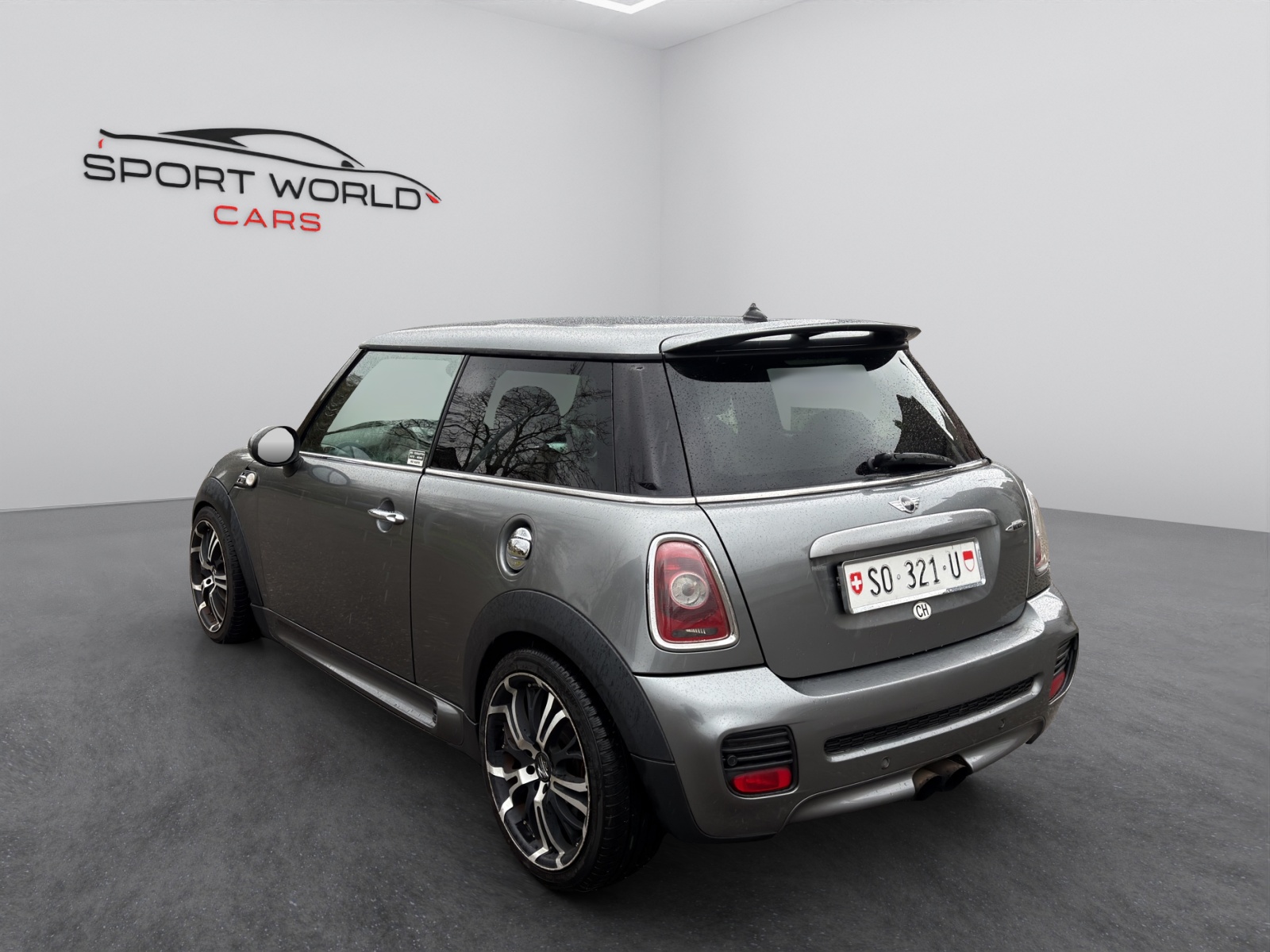 MINI Cooper John Cooper Works-image-21