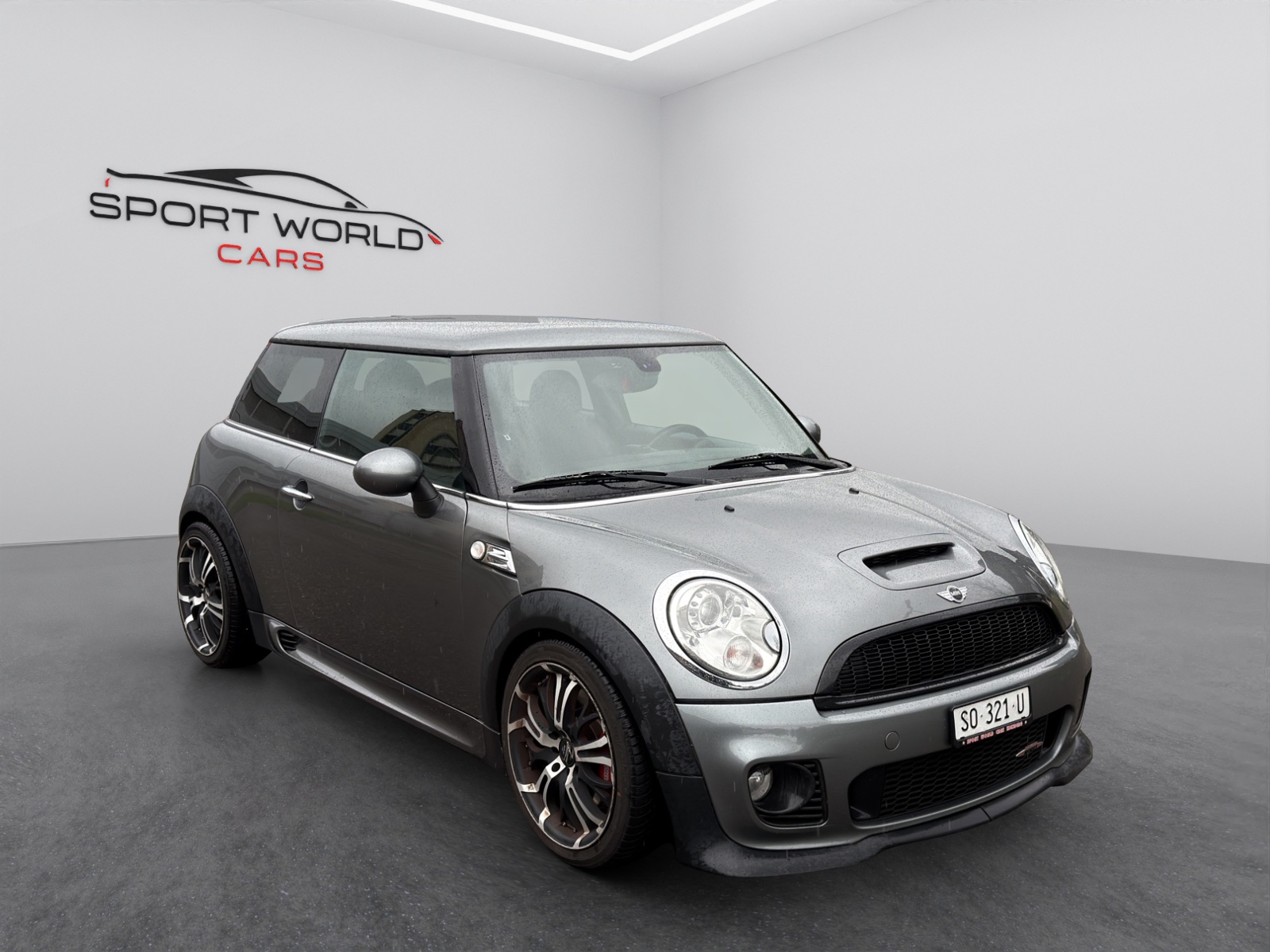 MINI Cooper John Cooper Works-image-9
