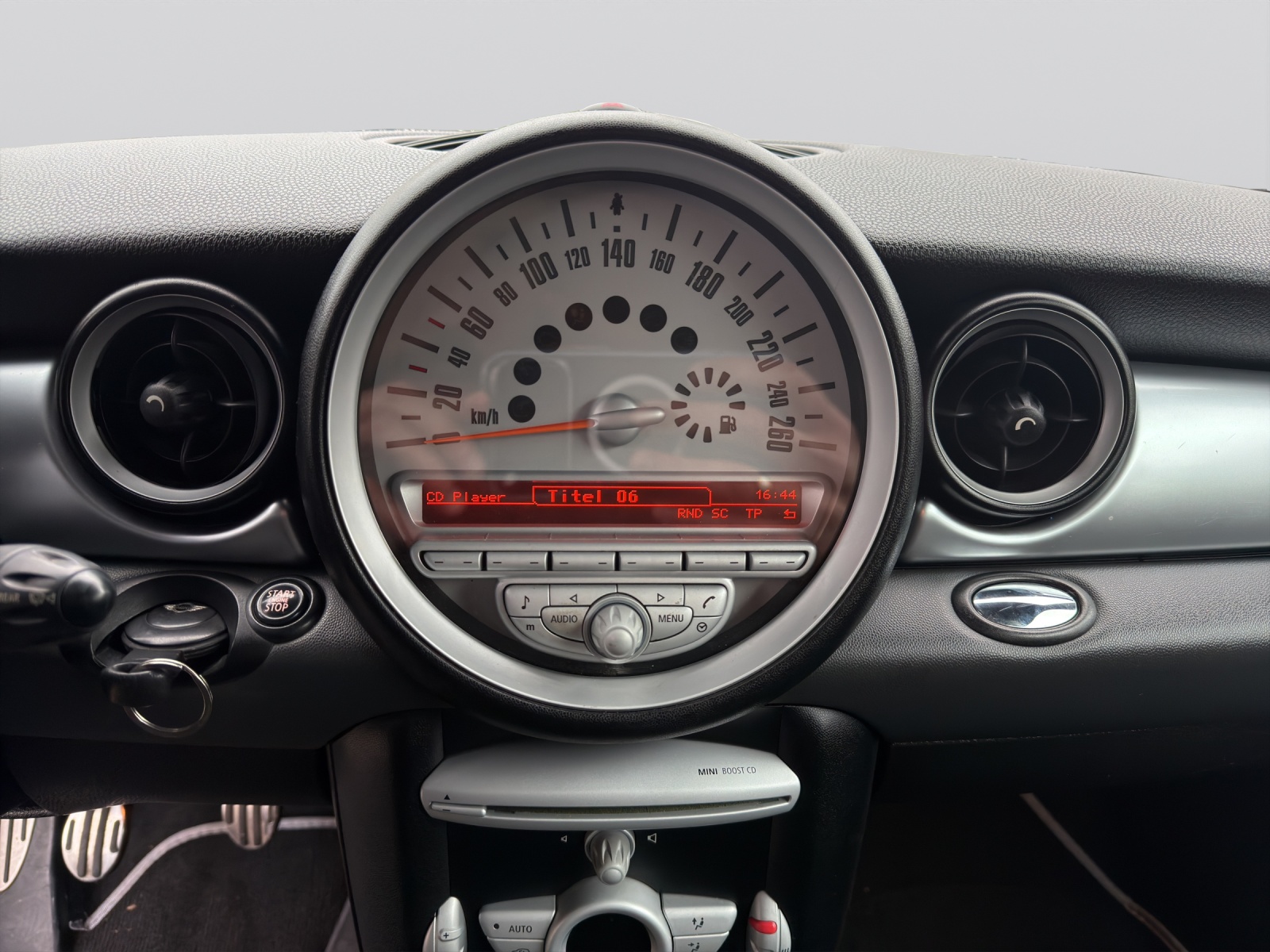 MINI Cooper John Cooper Works-image-15