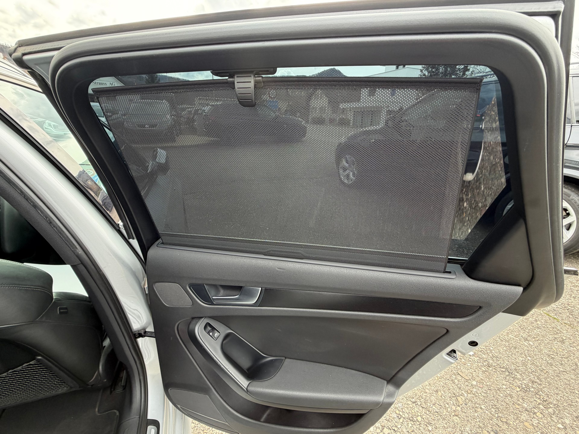 AUDI S4 Avant 3.0 TFSI quattro S-tronic-image-21