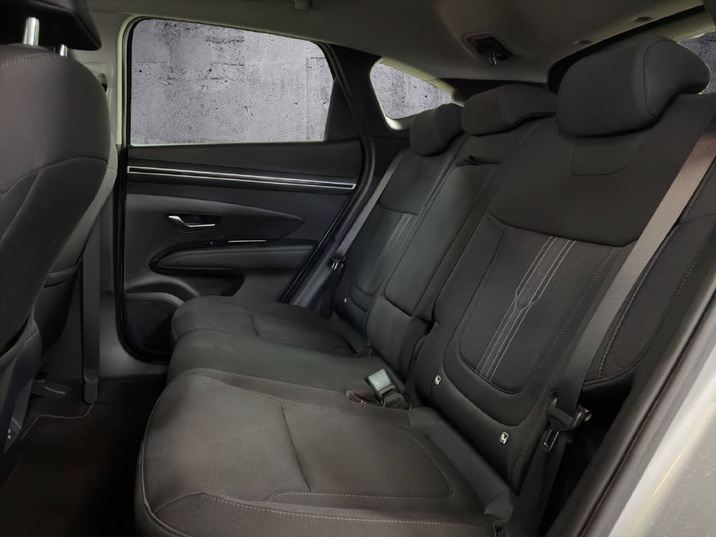 HYUNDAI Tucson 1.6 T-GDi Amplia 4WD-image-10
