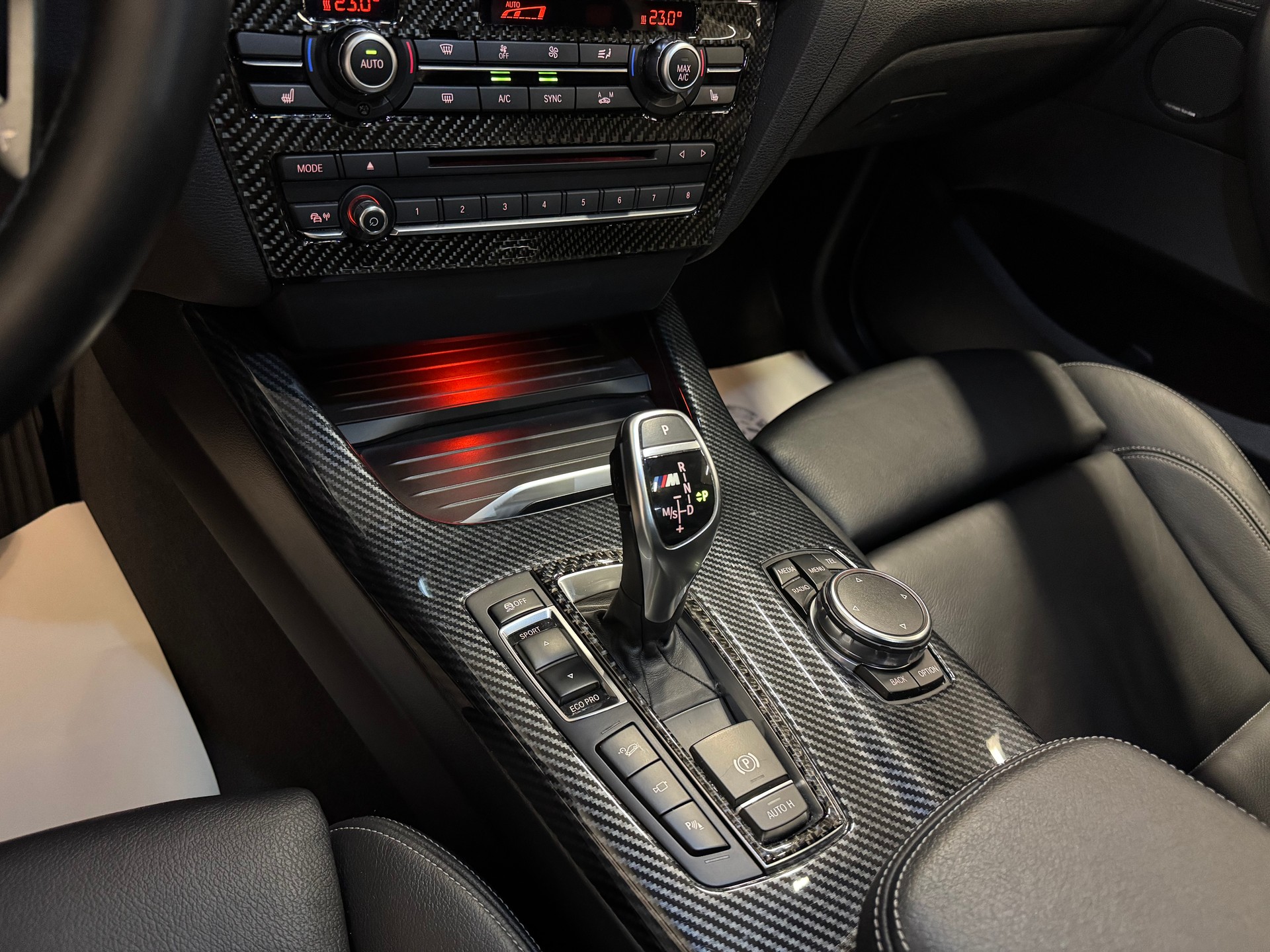 BMW X4 M 40i Steptronic-image-27
