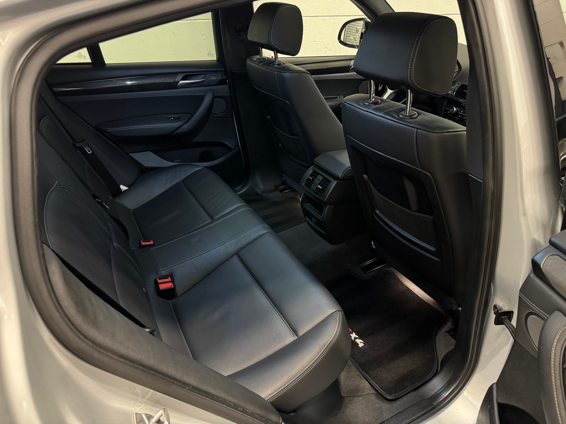 BMW X4 M 40i Steptronic-image-21