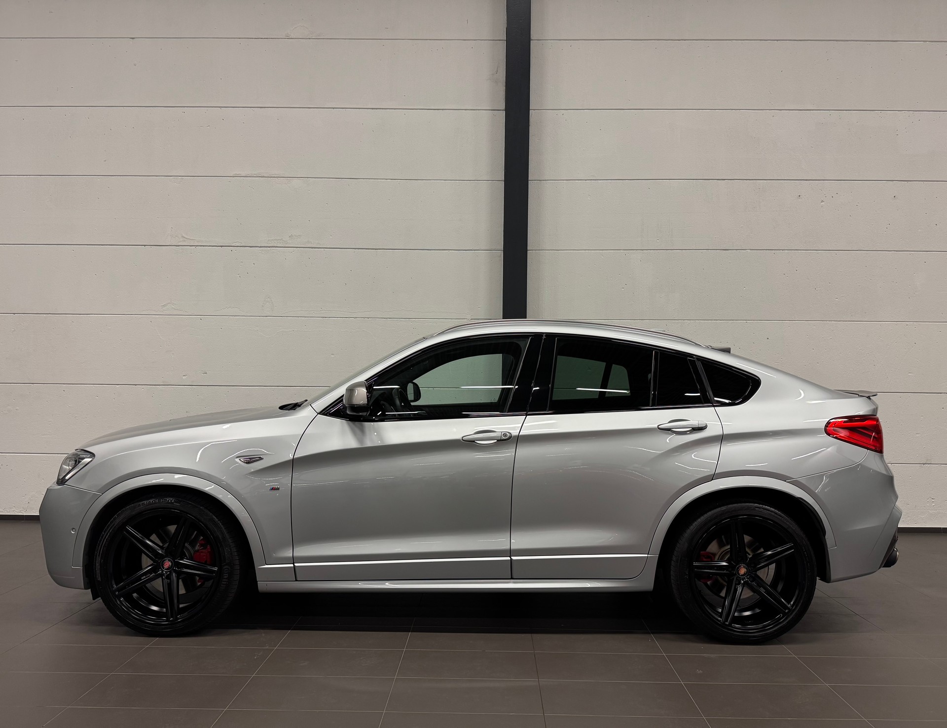 BMW X4 M 40i Steptronic-image-9