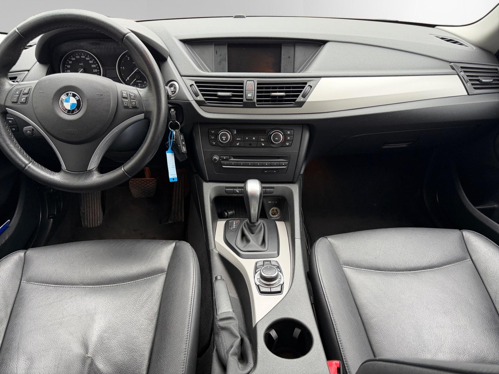 BMW X1 xDrive 20d Steptronic-image-10