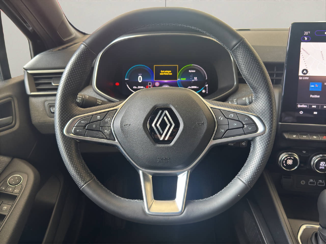 RENAULT Clio 1.6 E-Tech techno-image-14