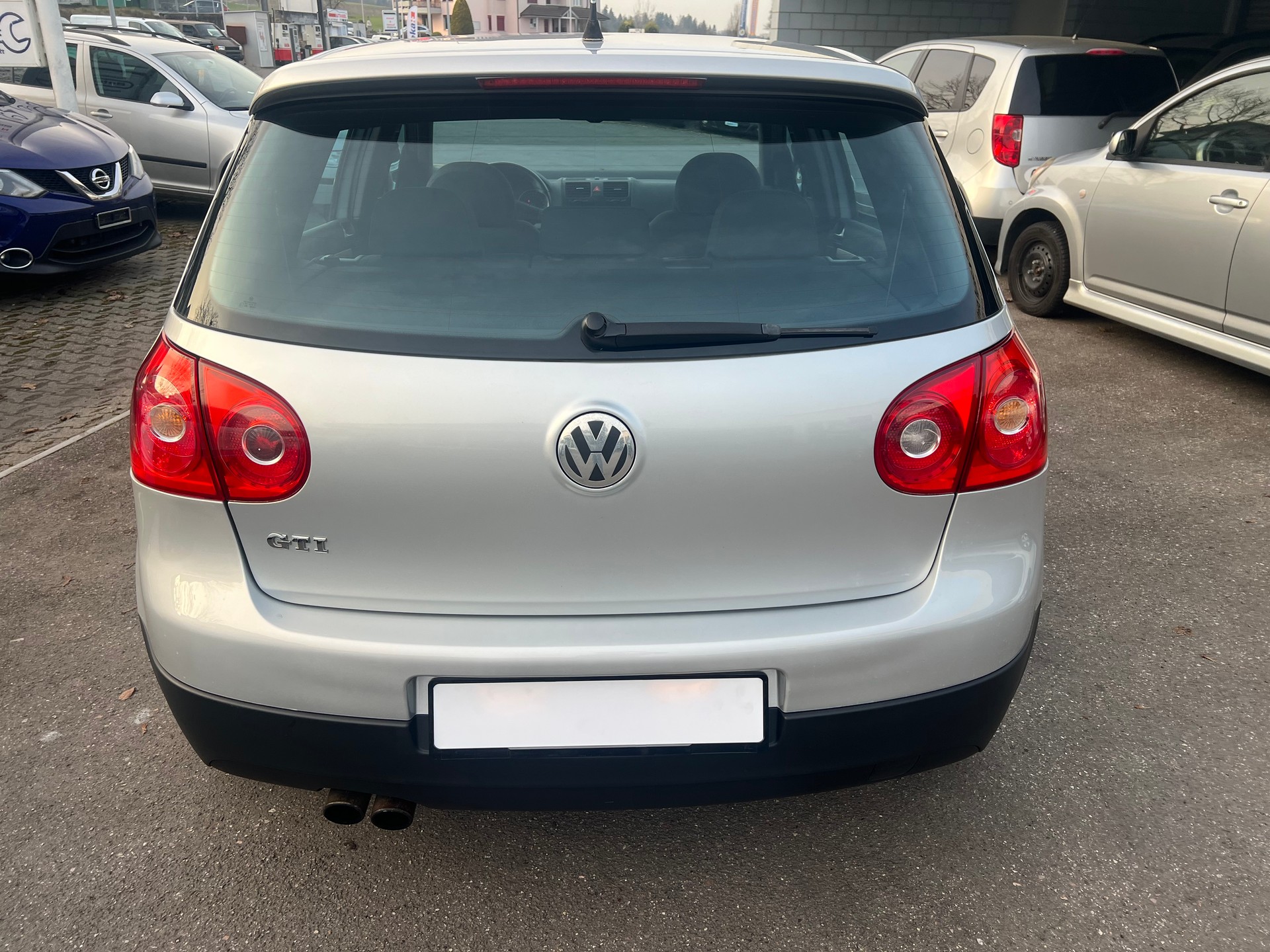 VW Golf 2.0 TFSI GTI-image-4