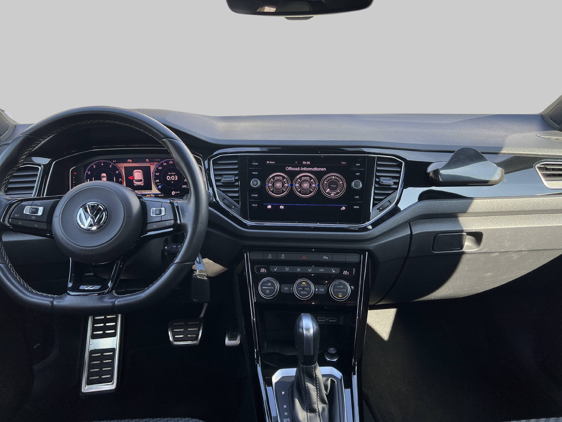 VW T-Roc 2.0 TSI R DSG 4motion-image-4