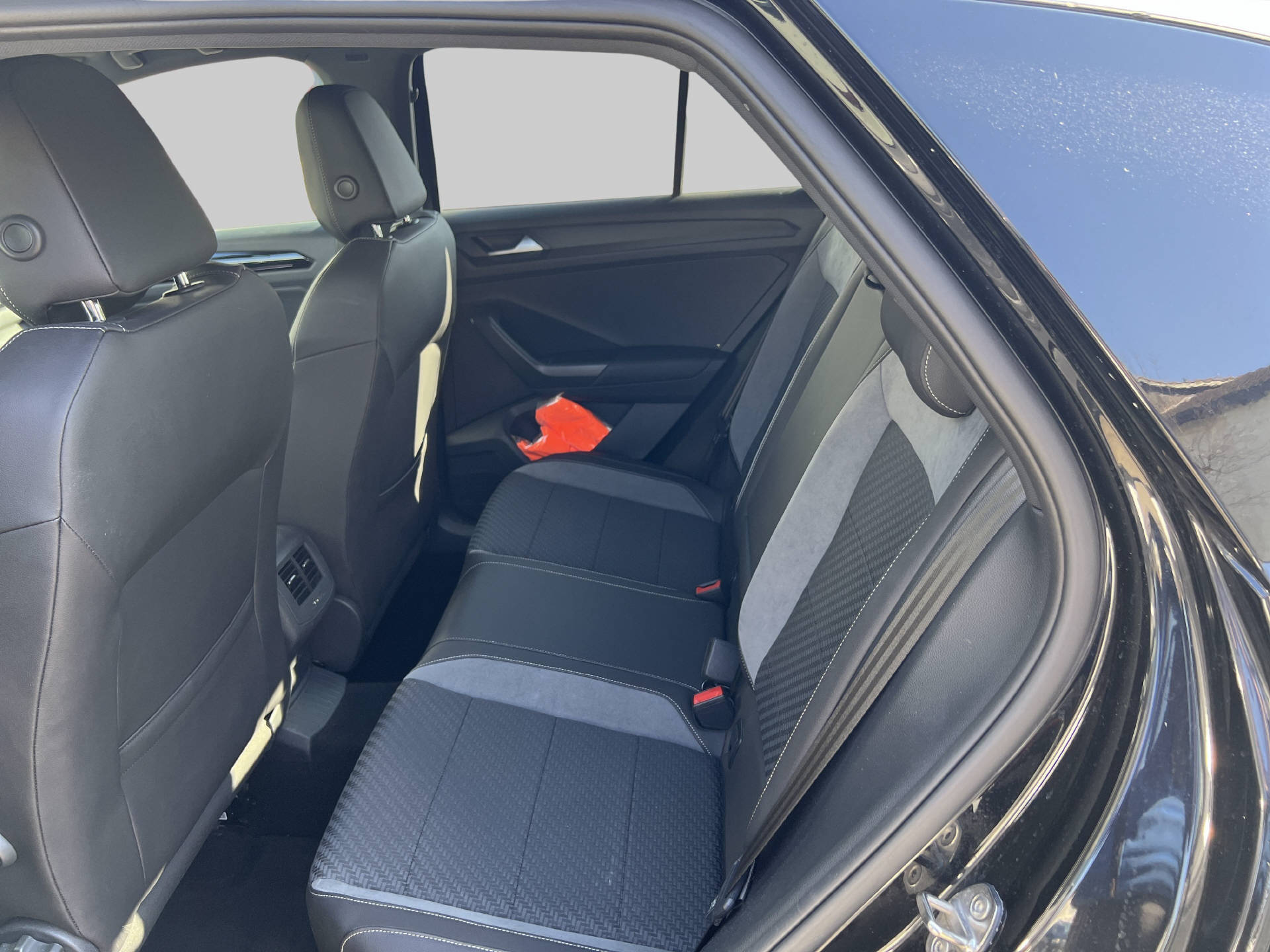 VW T-Roc 2.0 TSI R DSG 4motion-image-8