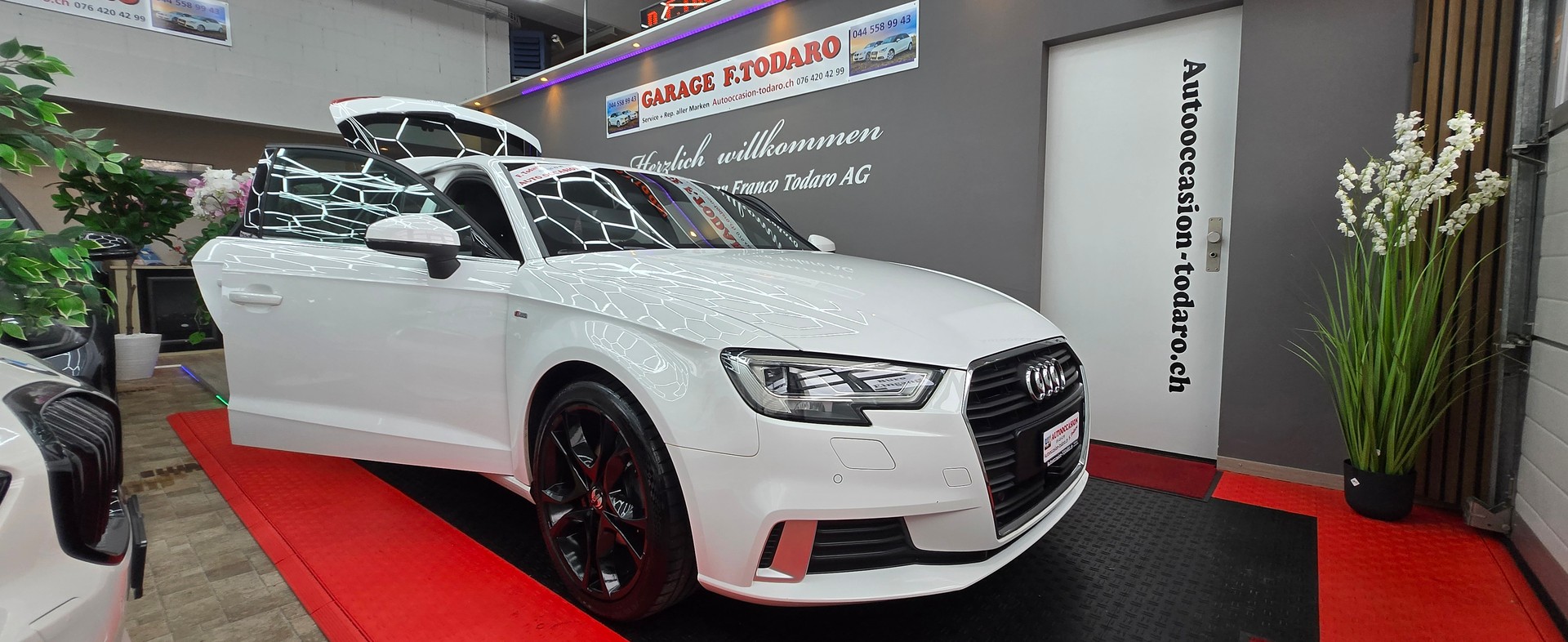 AUDI A3 Sportback 1.5 TFSI S-tronic Sport-image-14