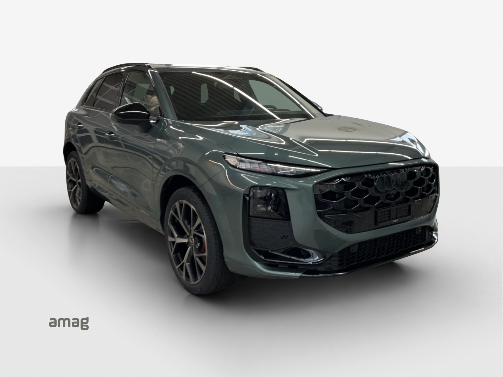 AUDI Q3 SUV 110 kW TFSI S tronic-image-5