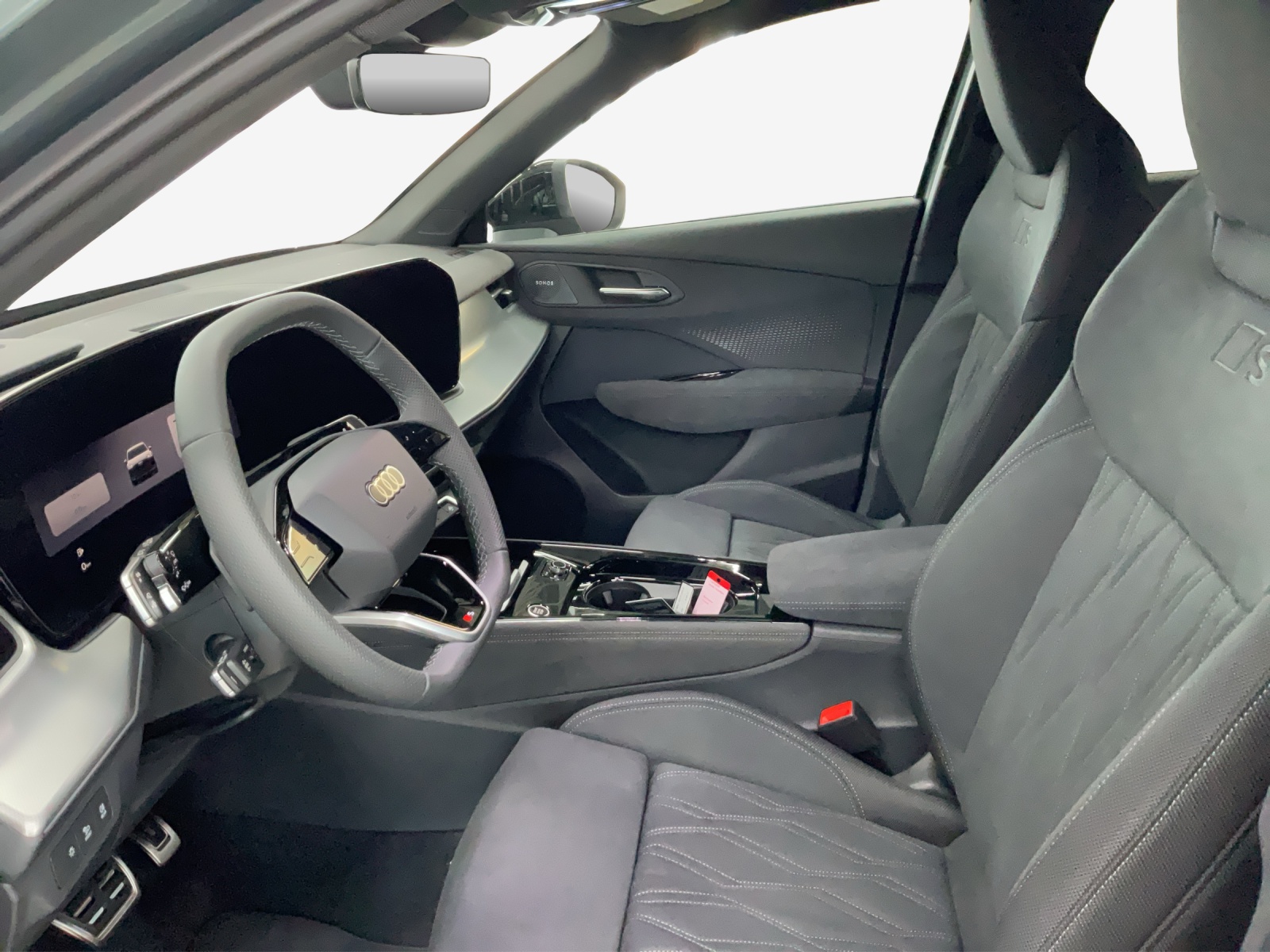 AUDI Q3 SUV 110 kW TFSI S tronic-image-7