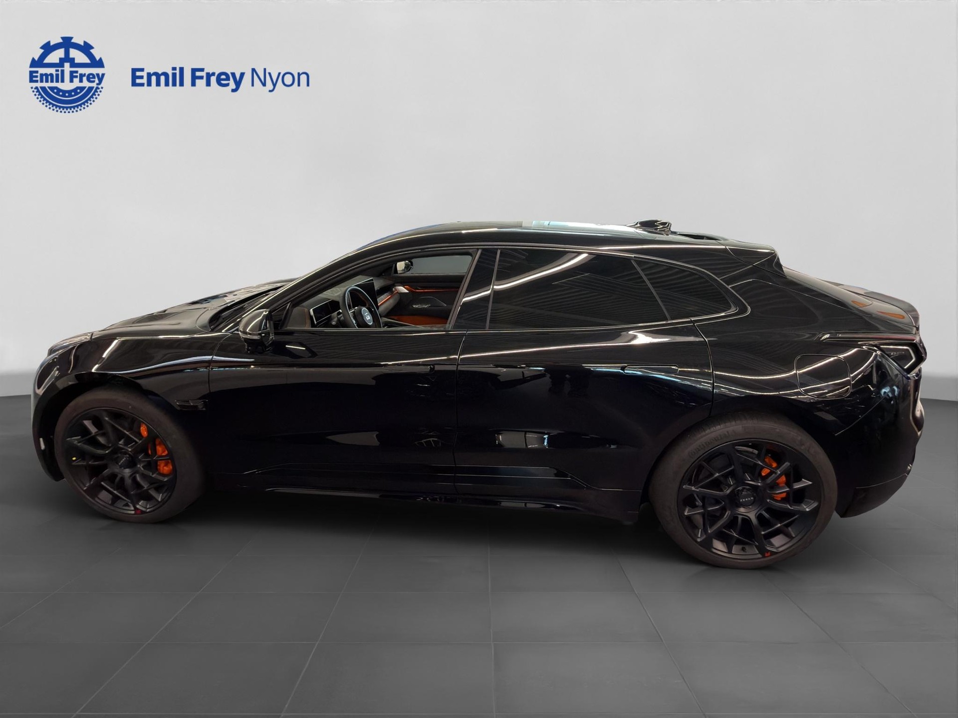 ZEEKR 001 Privilege AWD-showroom-element-2