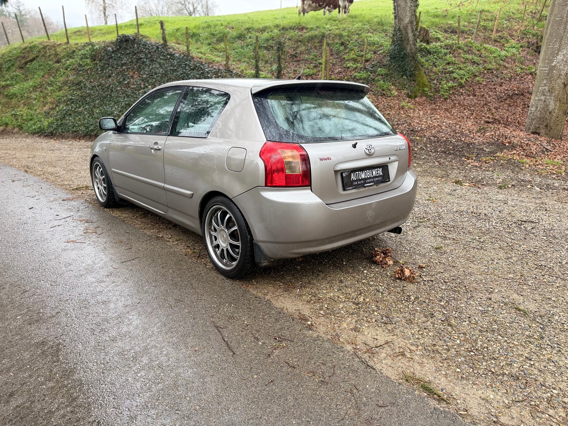 TOYOTA Corolla 1.8 TS-image-1