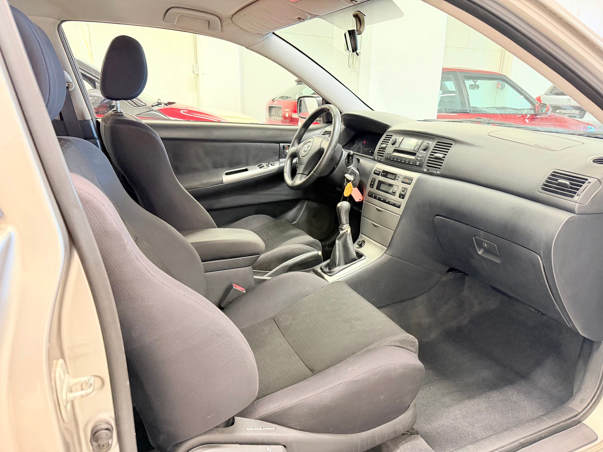 TOYOTA Corolla 1.8 TS-image-8