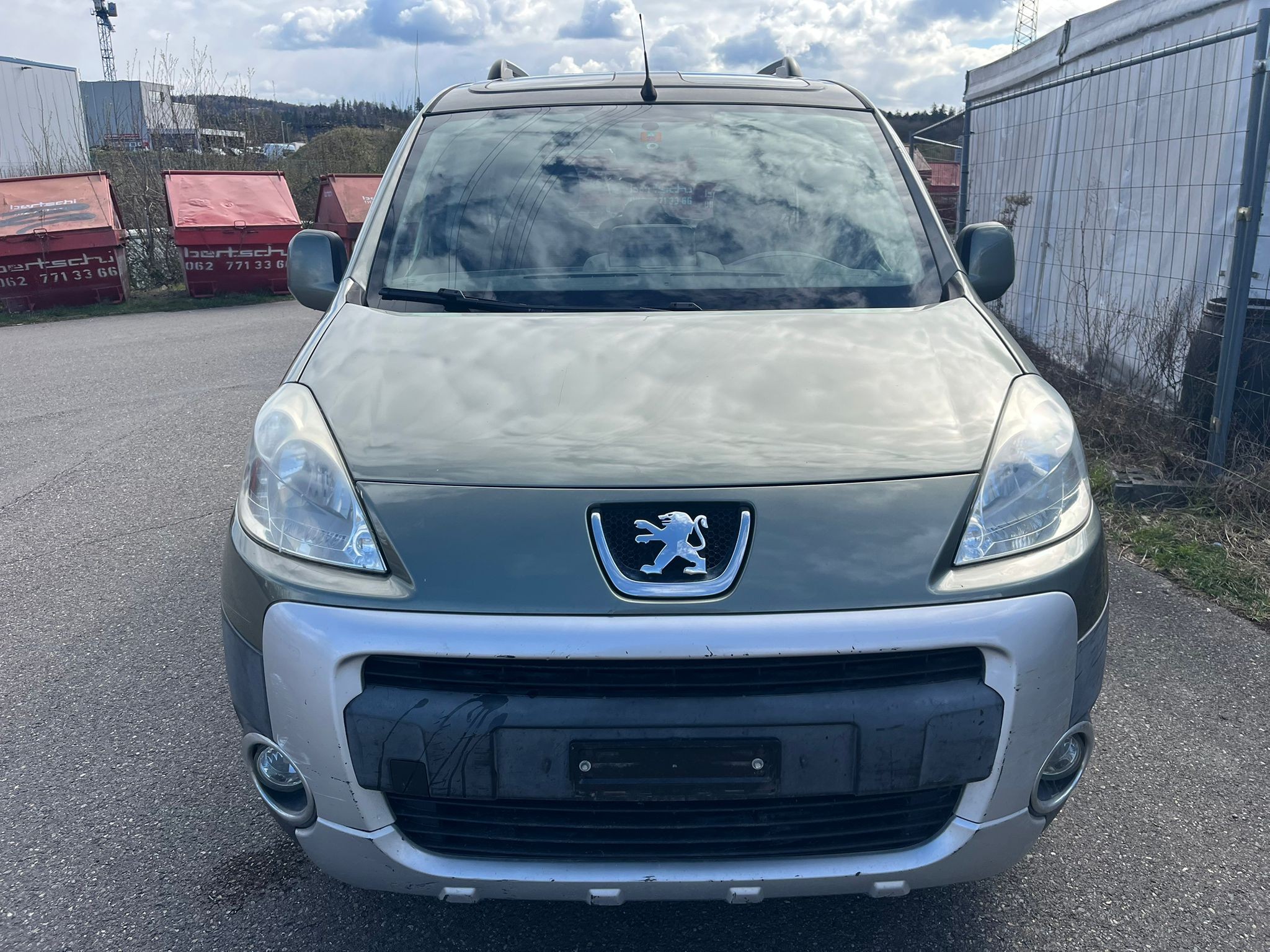 Car photo