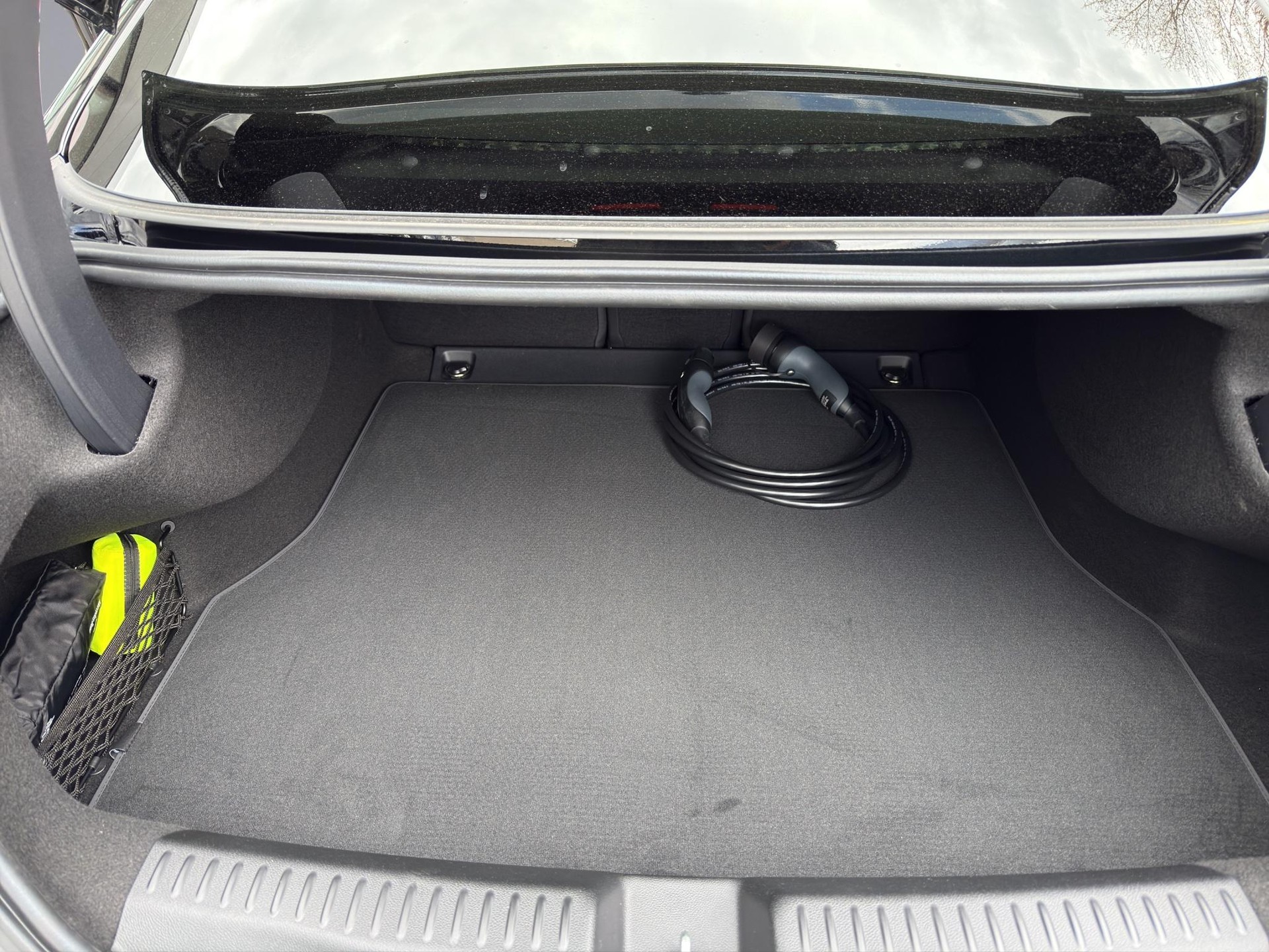 MERCEDES-BENZ CLA 250+ AMG Line-image-14