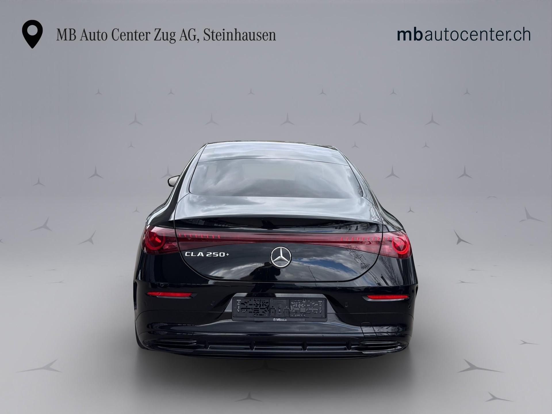 MERCEDES-BENZ CLA 250+ AMG Line-image-4