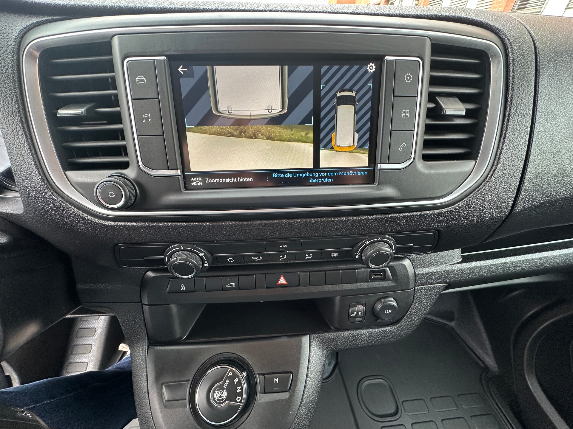 PEUGEOT Expert 2.0 BlueHDi 145 S&S Standard EAT8-image-9