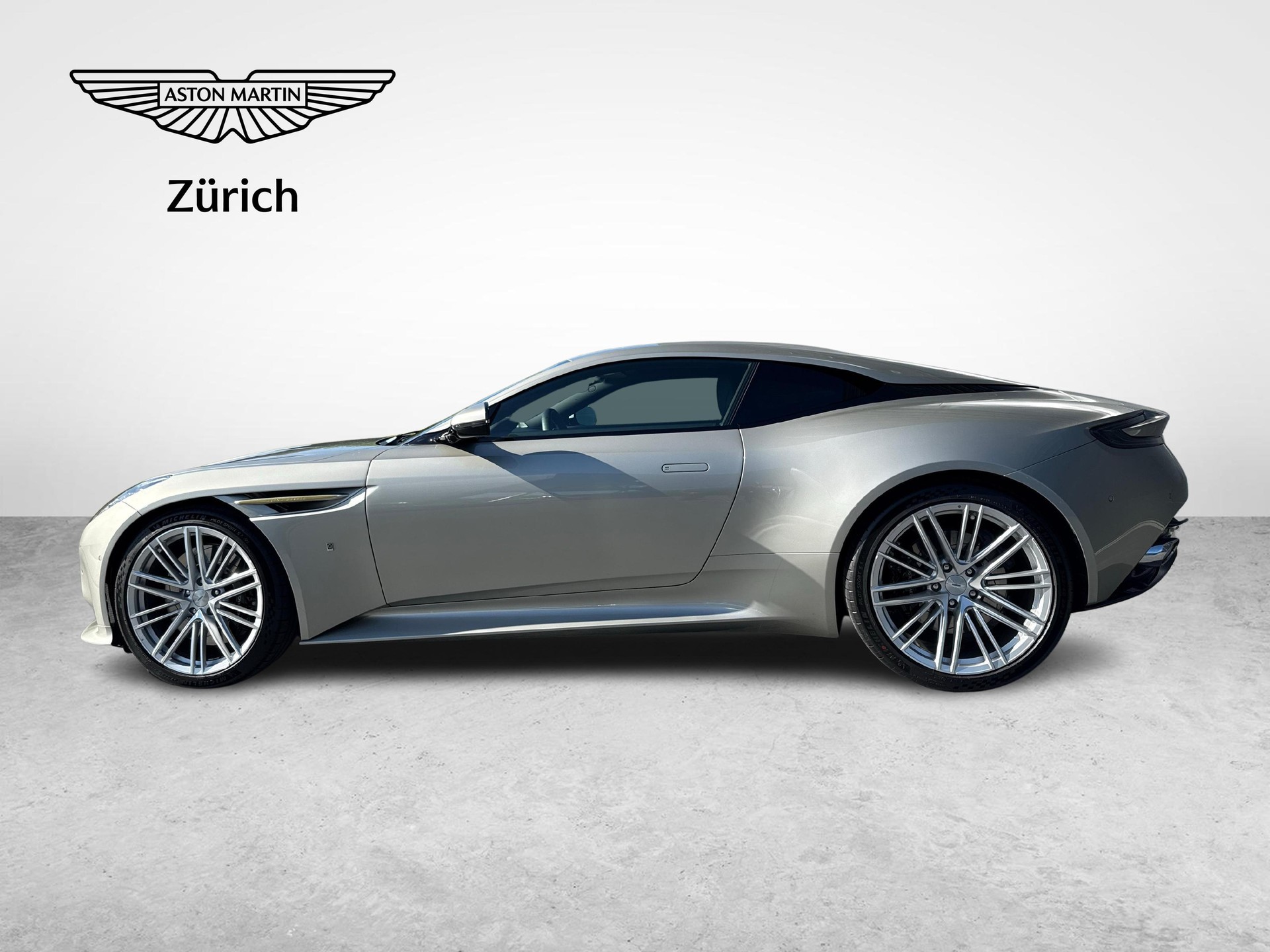 ASTON MARTIN DB12 Coupé 4.0 V8 Bi-Turbo "1 of 60 Goldfinger Edition"-showroom-element-1