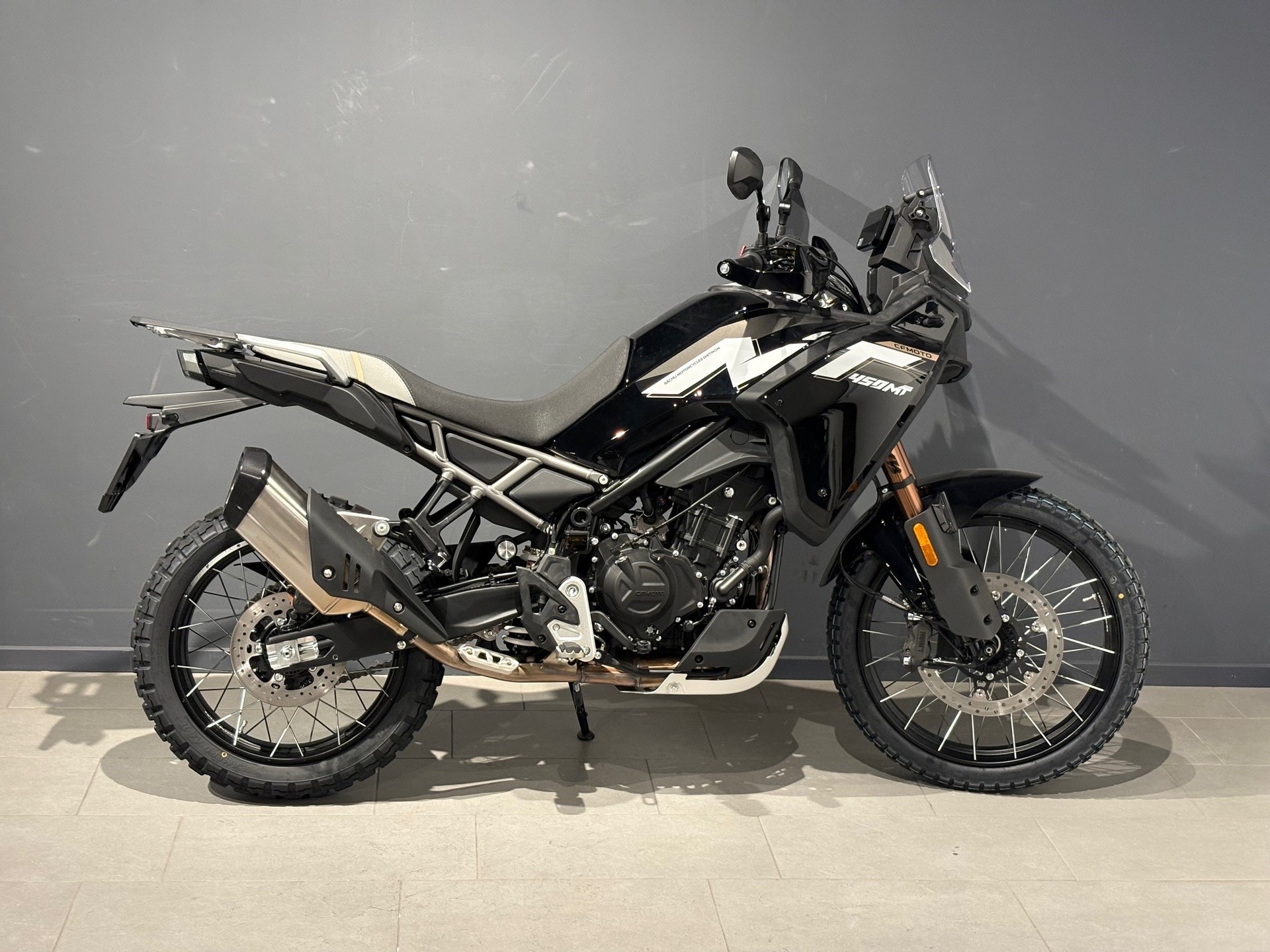 CF MOTO 450MT