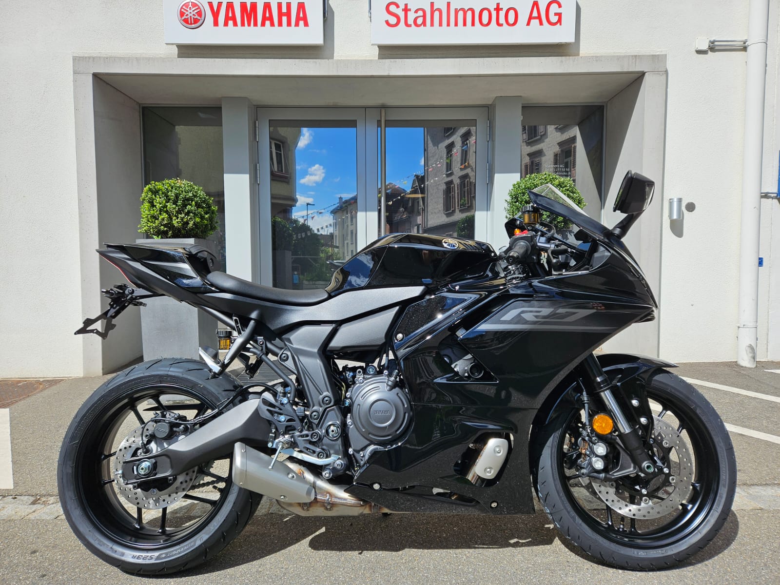 YAMAHA YZF-R7 (35kW)