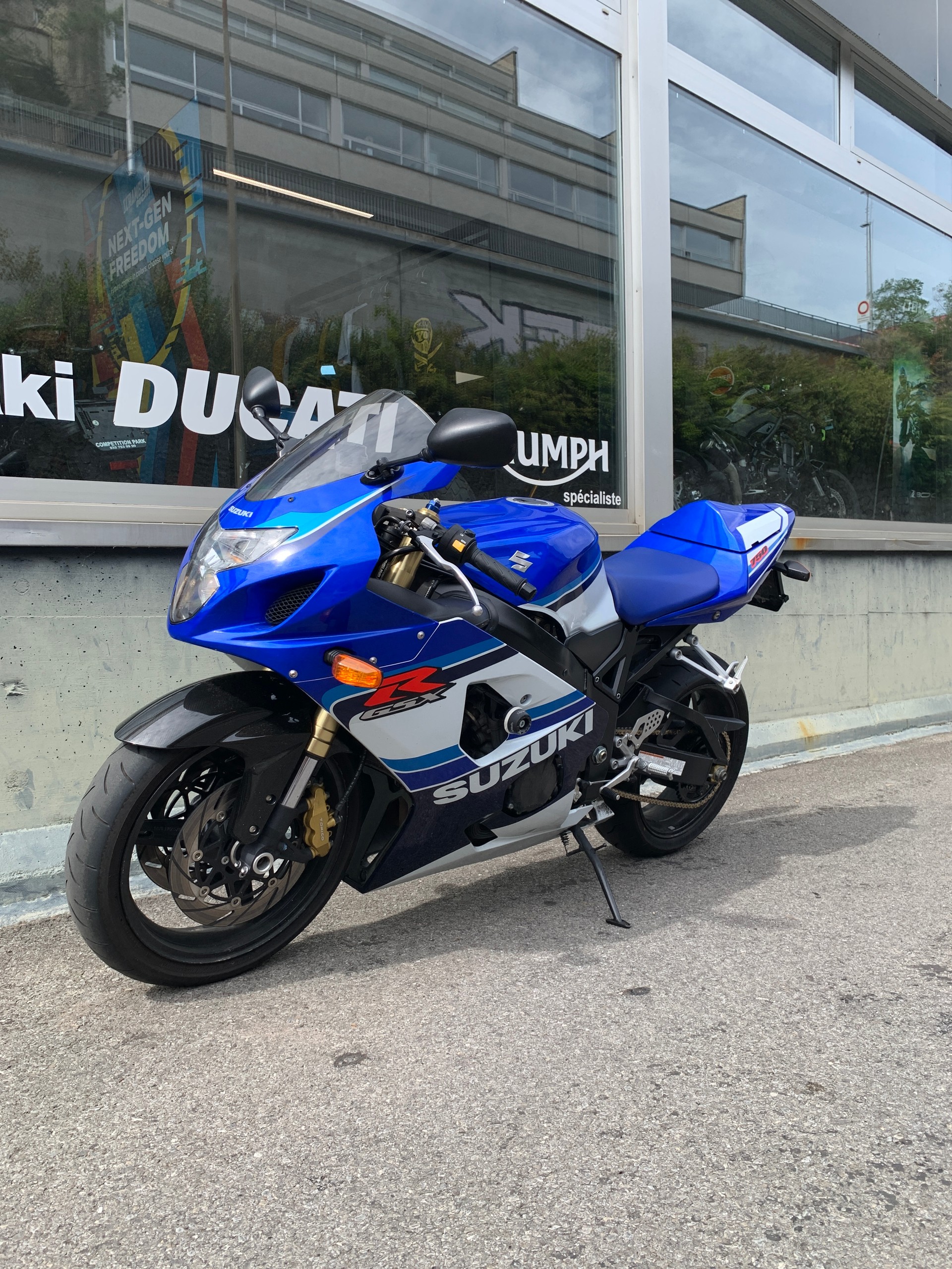 SUZUKI GSX-R 750 K5 Anniversary-showroom-element-3